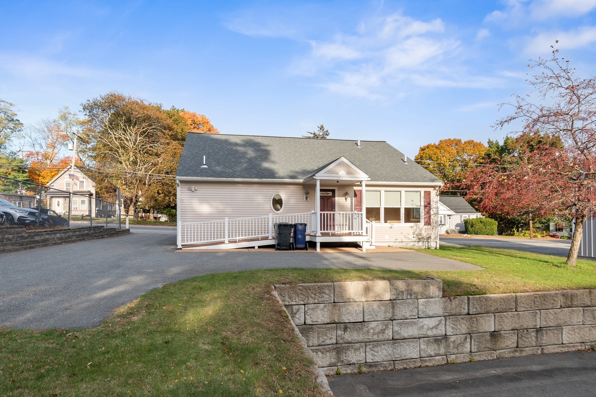 1300 Lakeview Avenue Property Photo 7