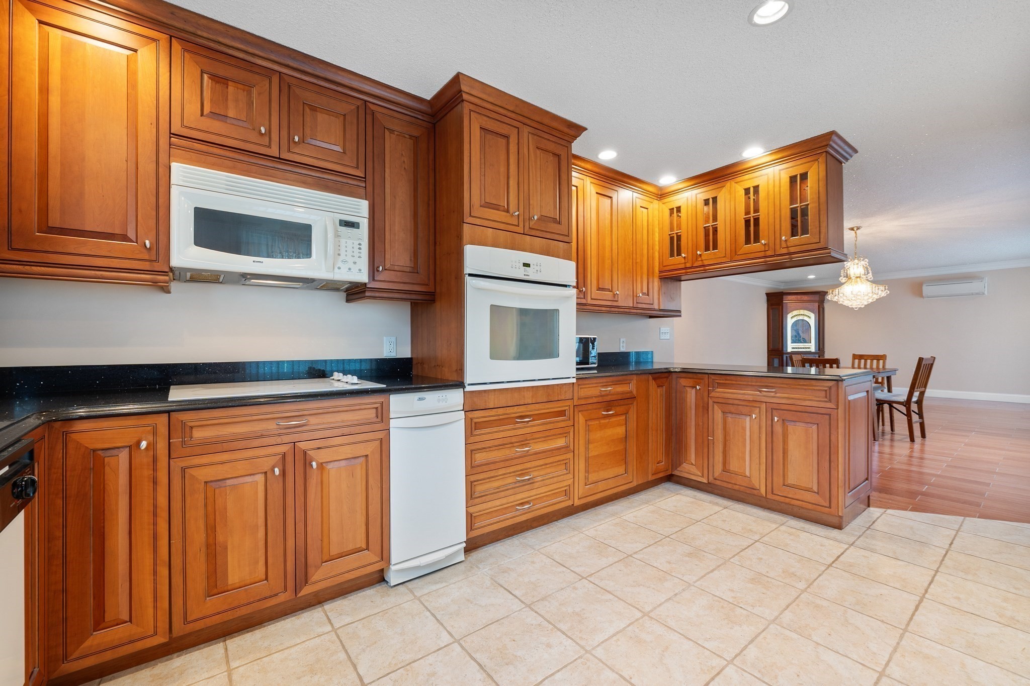 1300 Lakeview Avenue Property Photo 11
