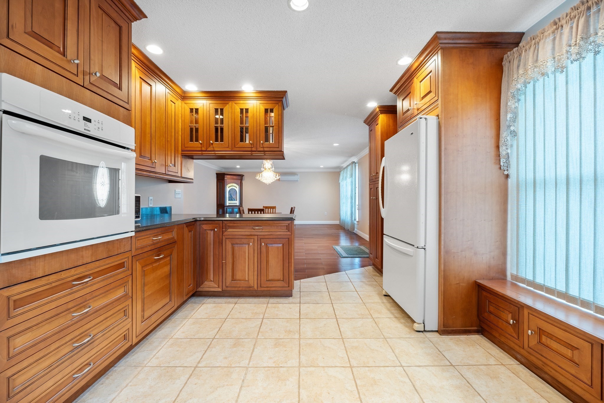 1300 Lakeview Avenue Property Photo 12