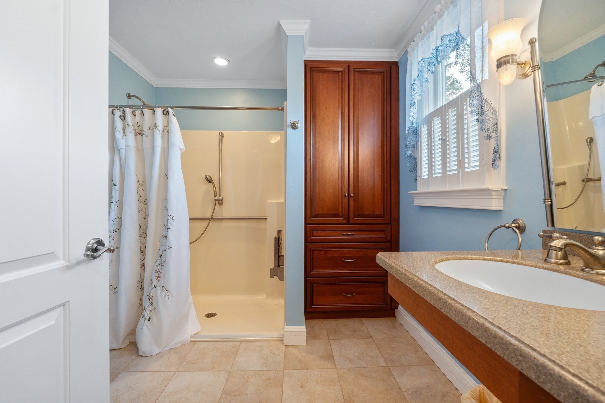 1300 Lakeview Avenue Property Photo 23