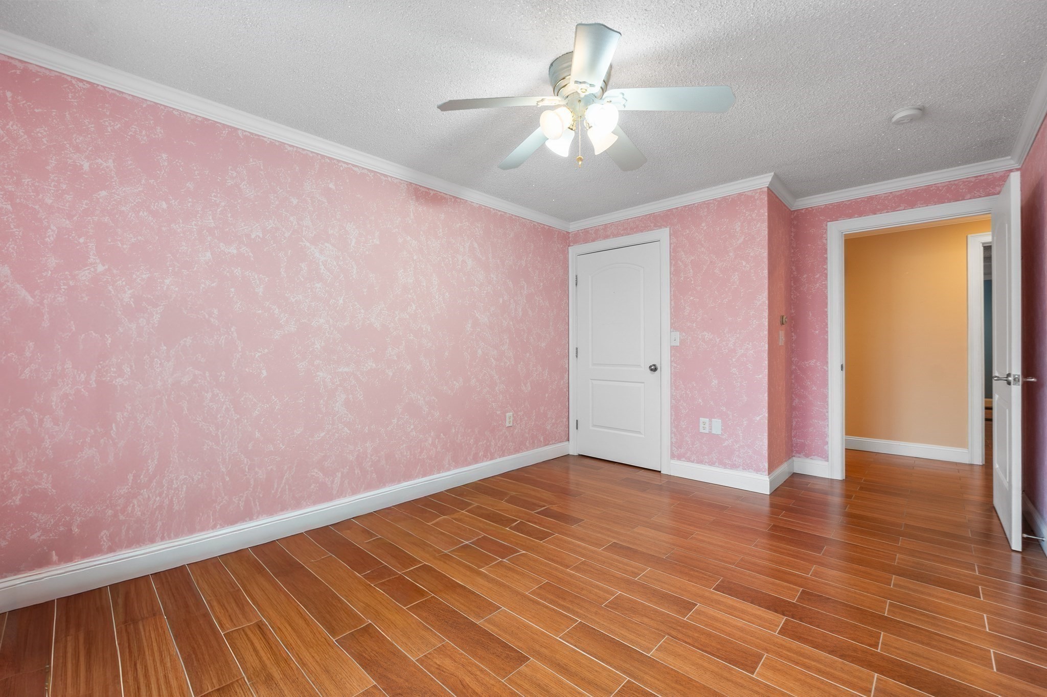 1300 Lakeview Avenue Property Photo 27