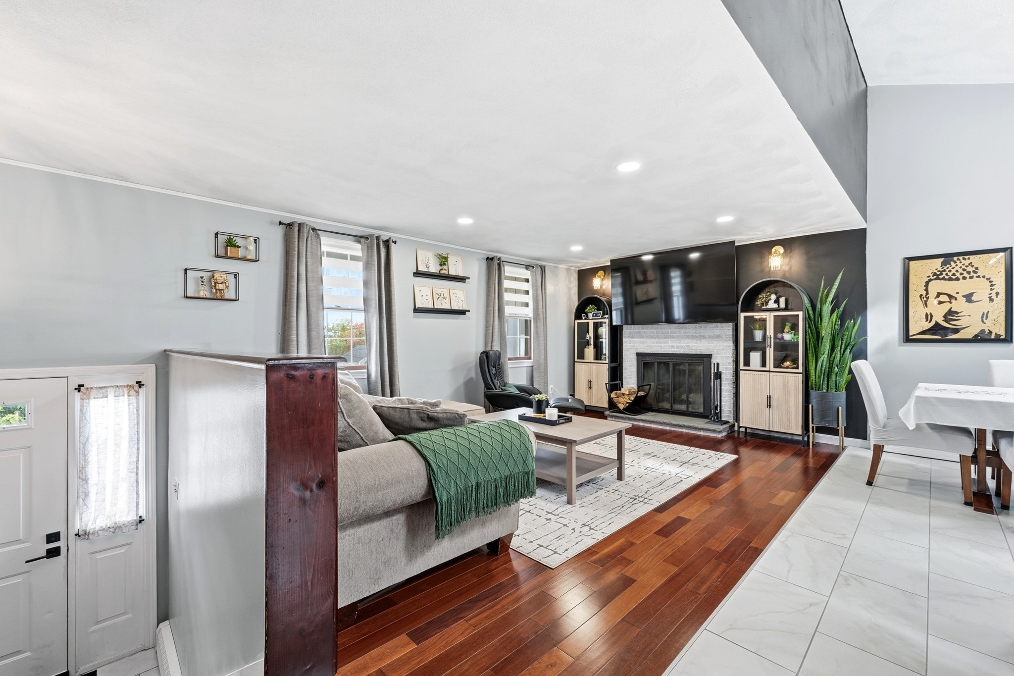 17 Dundee St Property Photo 8