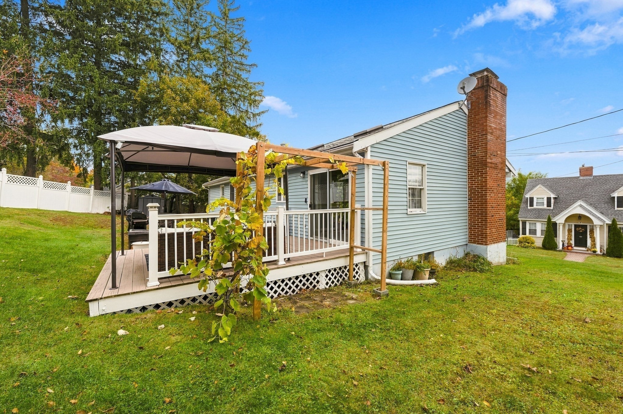 17 Dundee St Property Photo 28