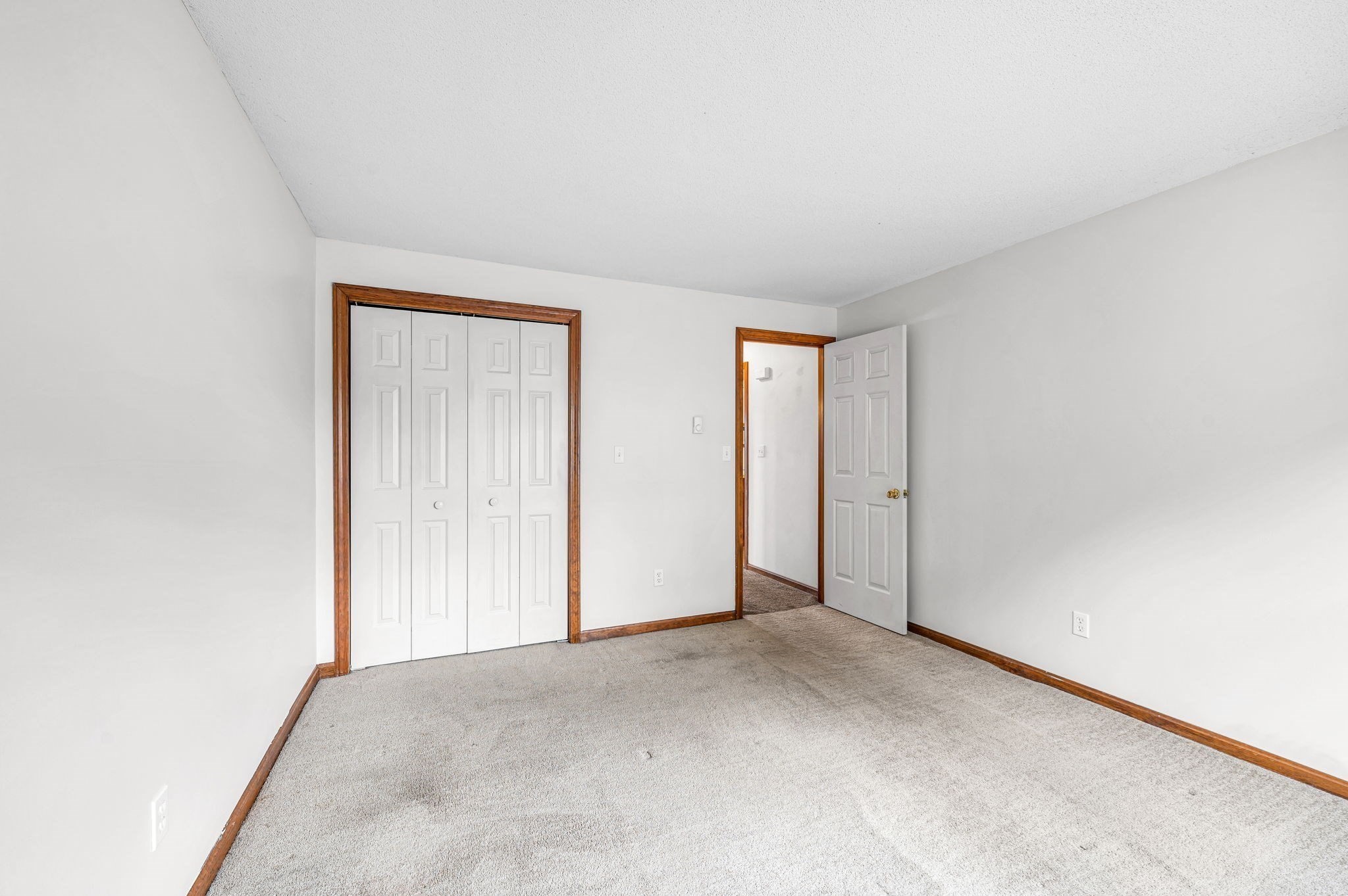 149 Dale St # R Property Photo 20
