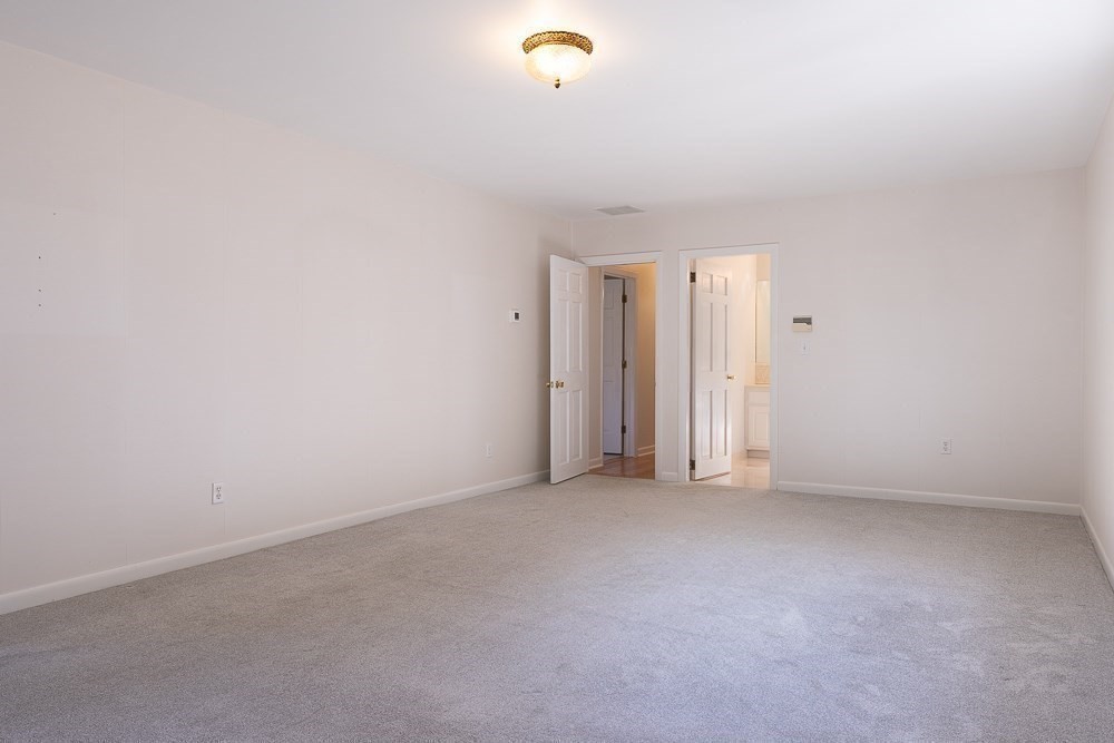 346 Chestnut St Property Photo 25