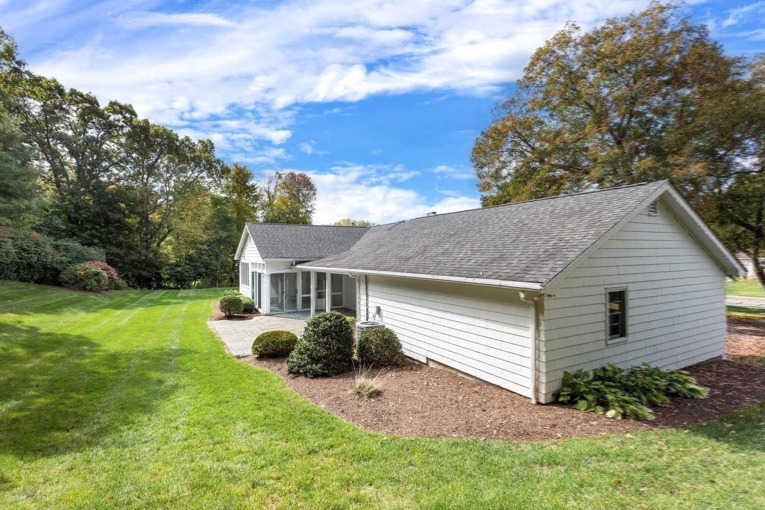346 Chestnut St Property Photo 40