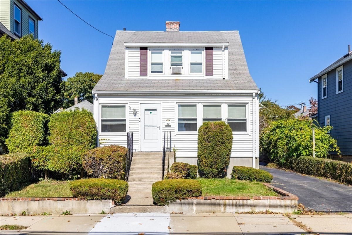 27 Stearns Ave Property Photo 1