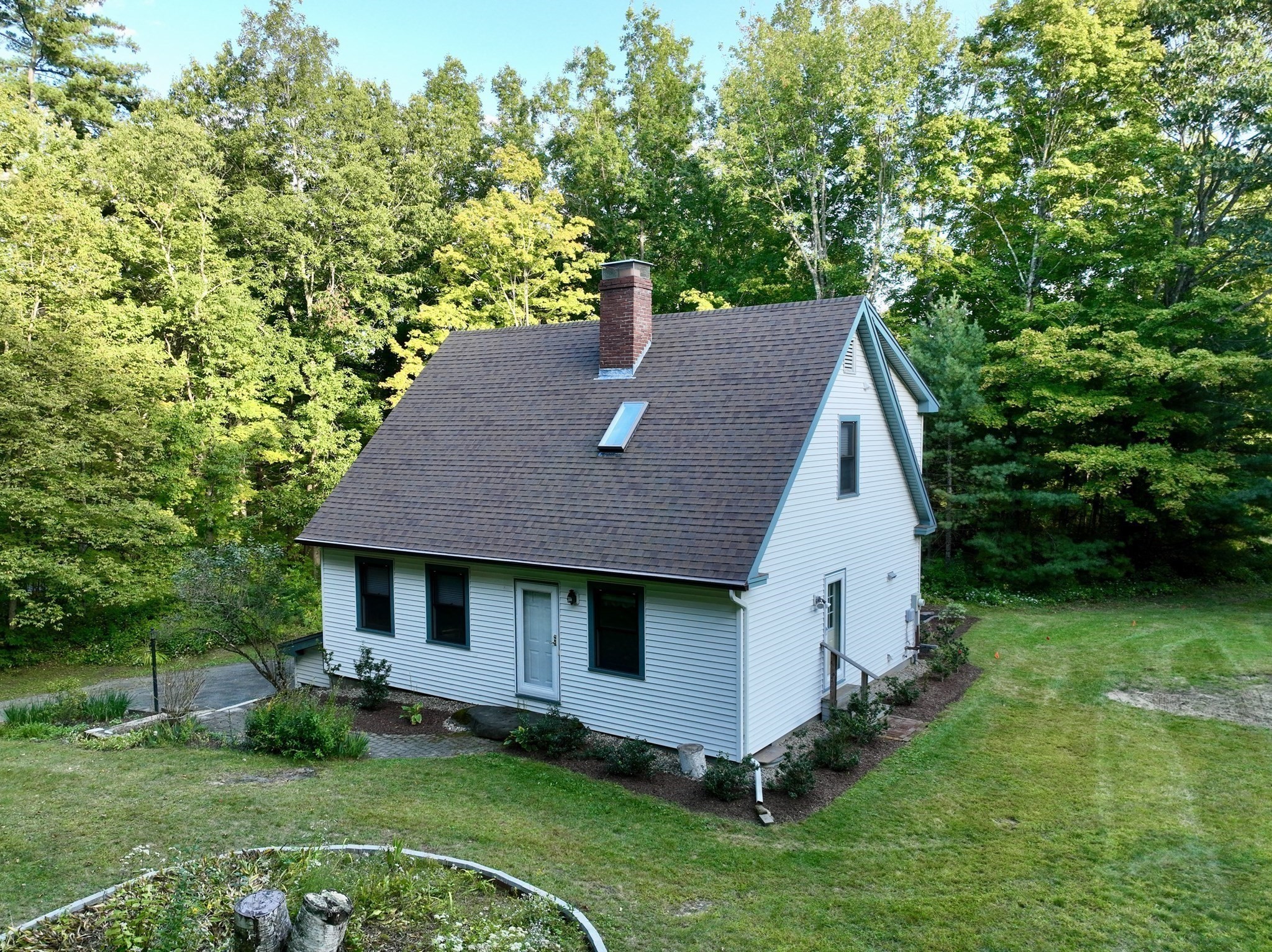 353 S Shelburne Rd Property Photo 2