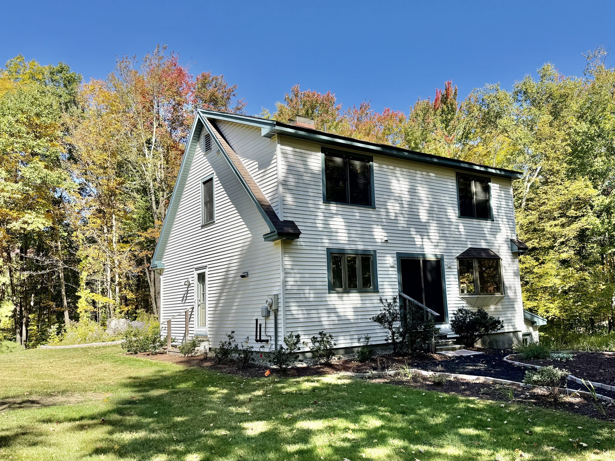 353 S Shelburne Rd Property Photo 3
