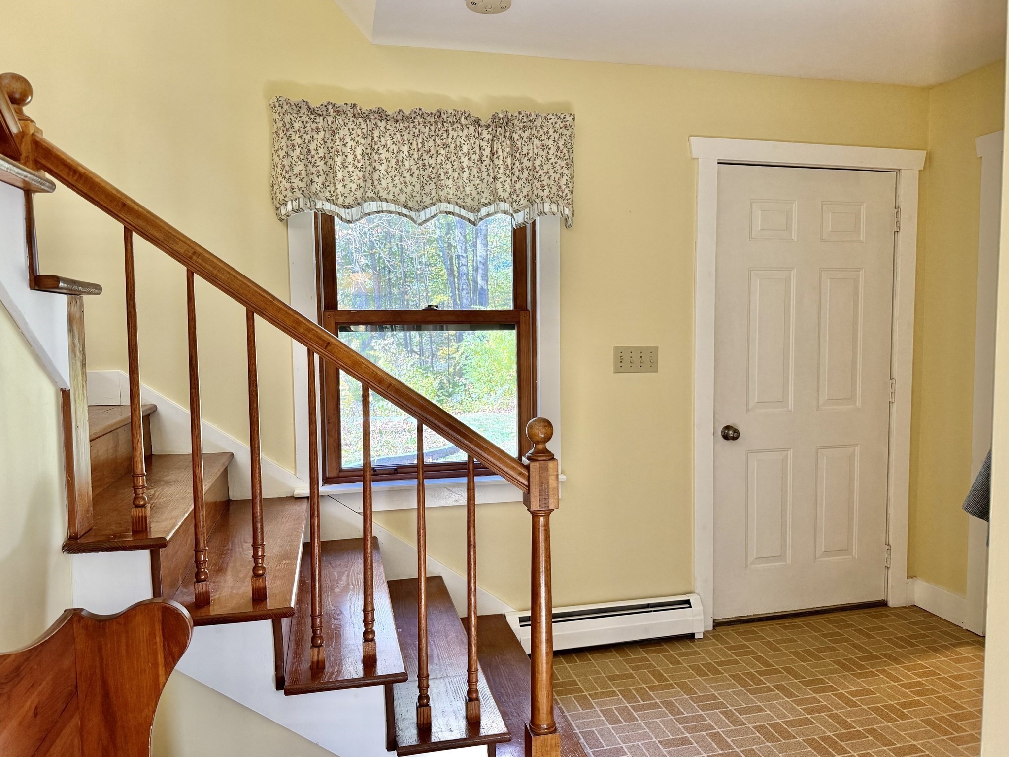 353 S Shelburne Rd Property Photo 15