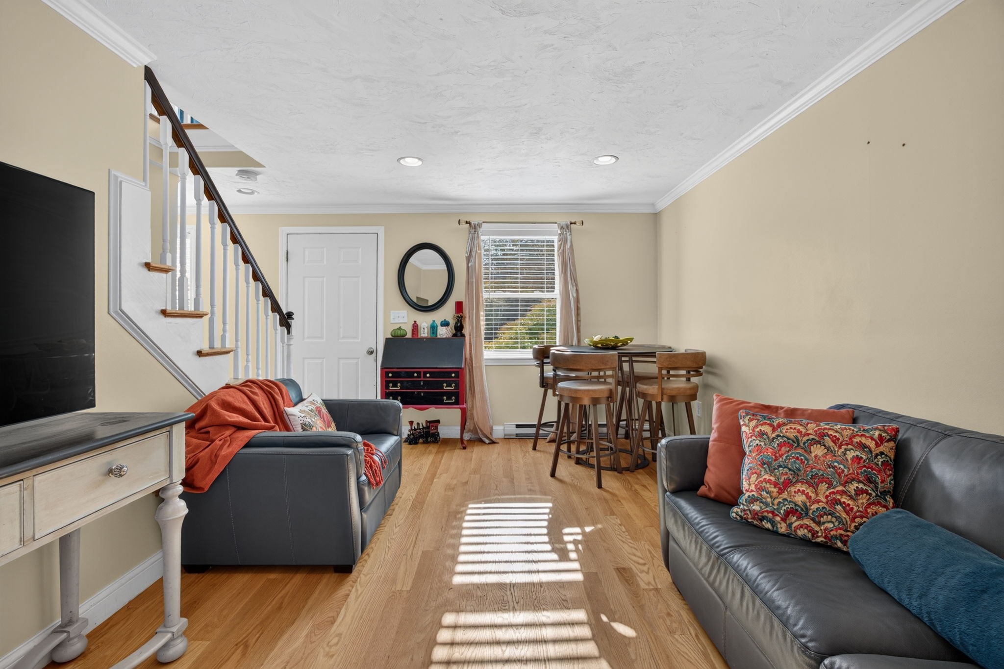 1419 Washington St Property Photo 3