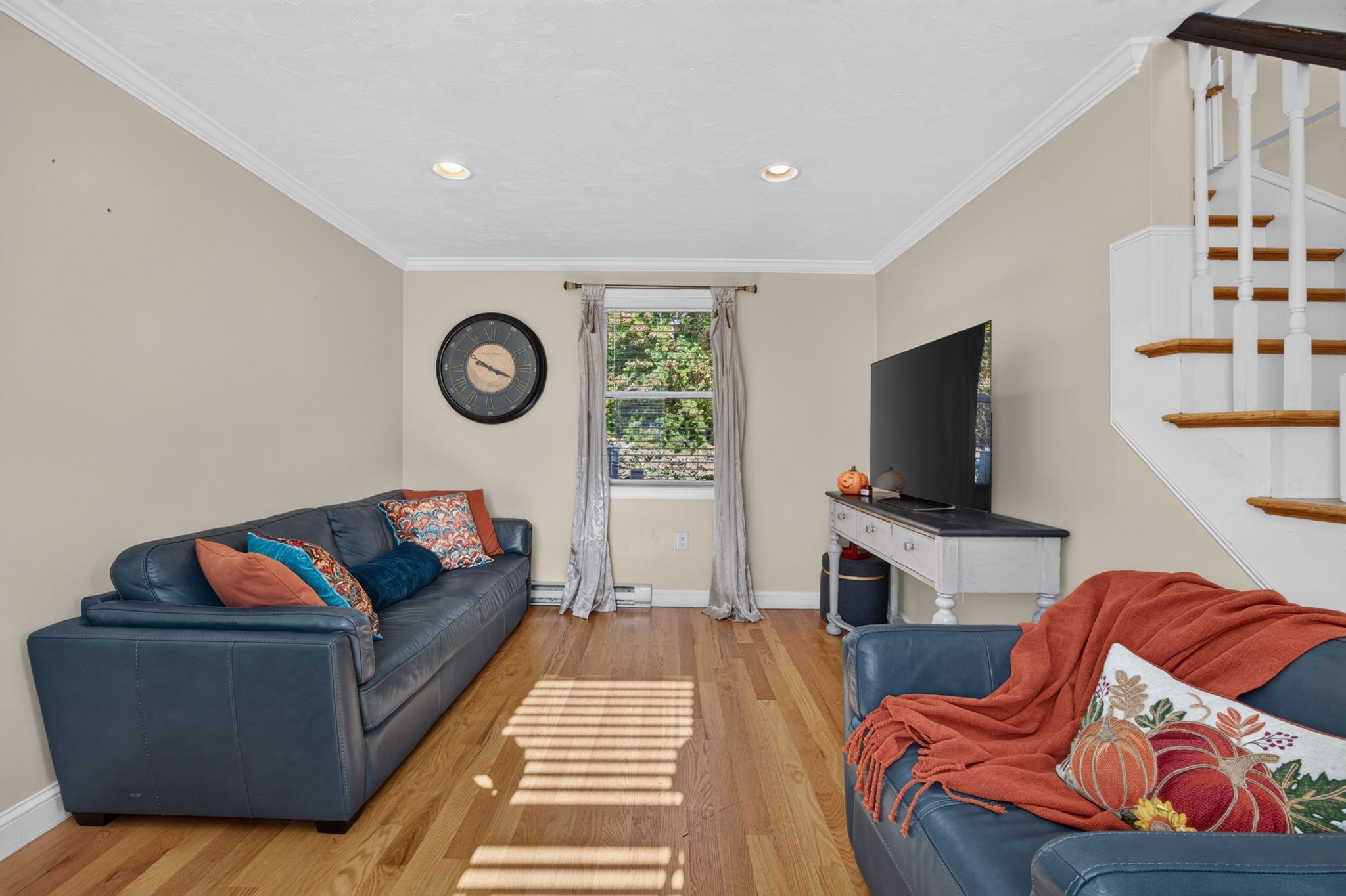 1419 Washington St Property Photo 4