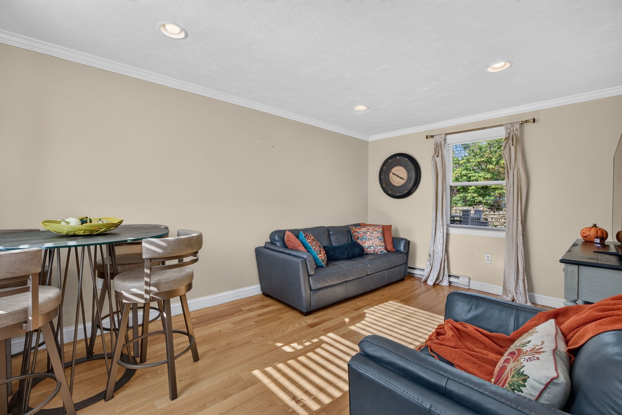 1419 Washington St Property Photo 5
