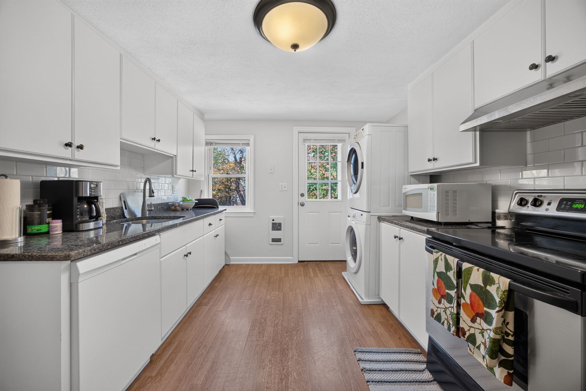 1419 Washington St Property Photo 30