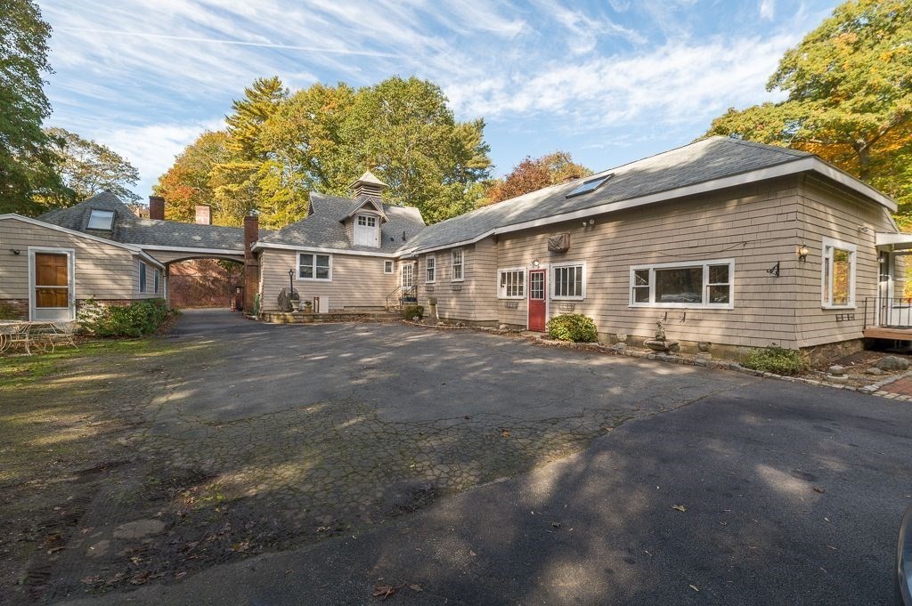 3 Highland Ave Property Photo 3