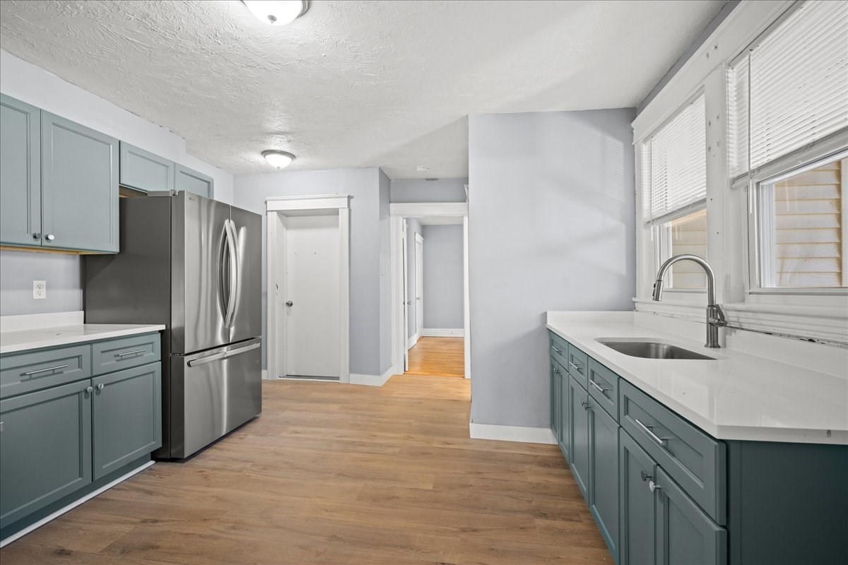 15 Circuit Ave E # 2r Property Photo 6