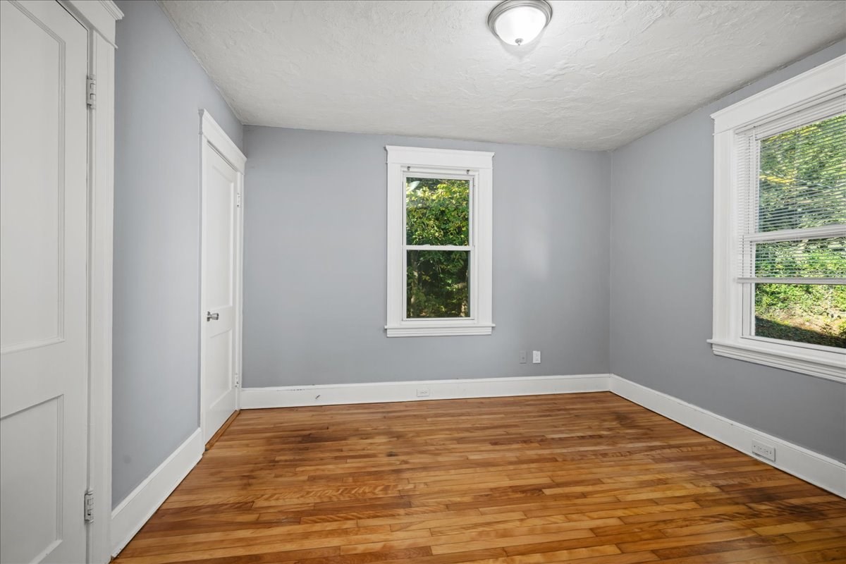15 Circuit Ave E # 2r Property Photo 17
