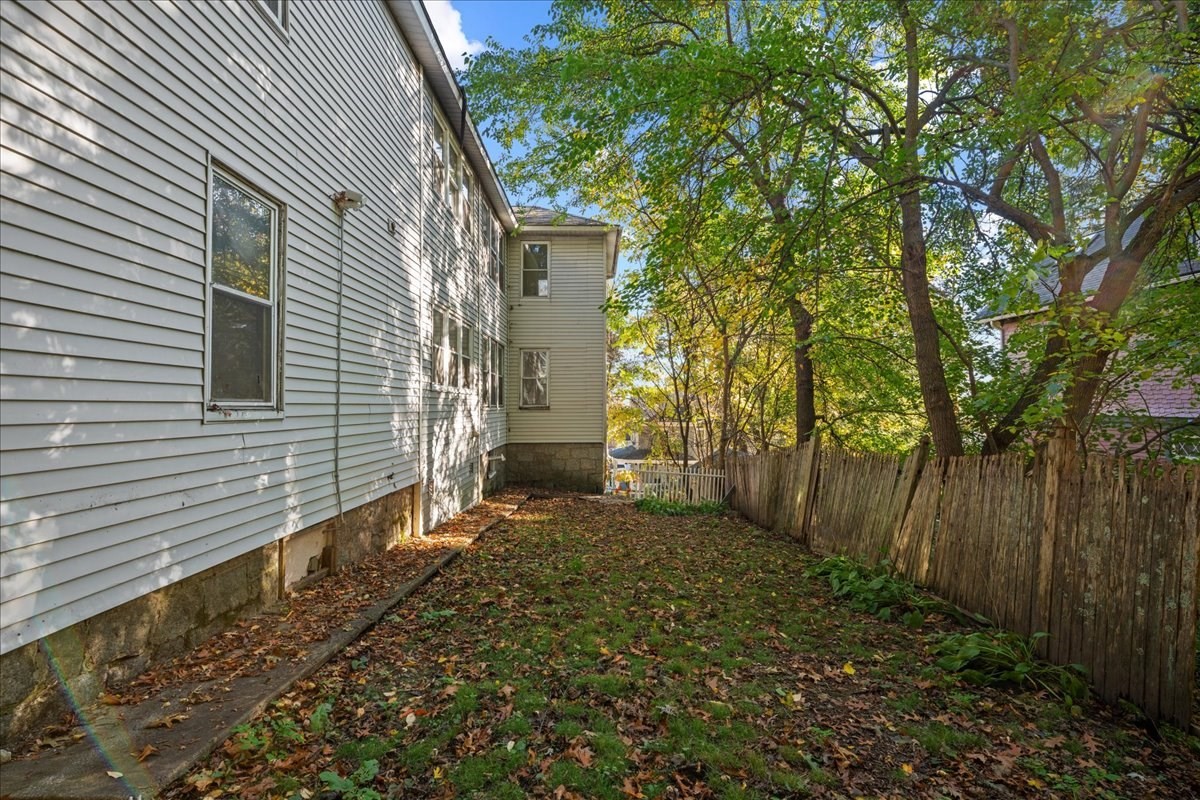 15 Circuit Ave E # 2r Property Photo 27