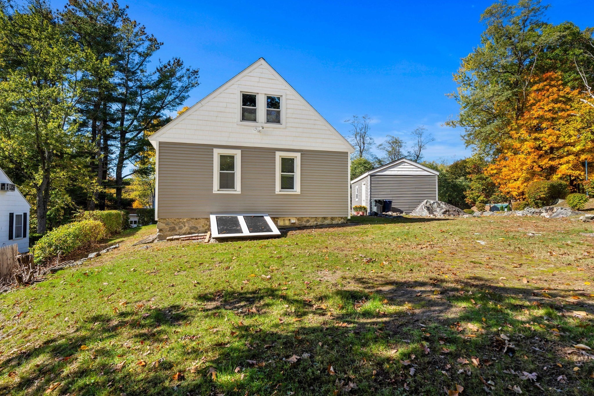 97 Pinckney St Property Photo 35