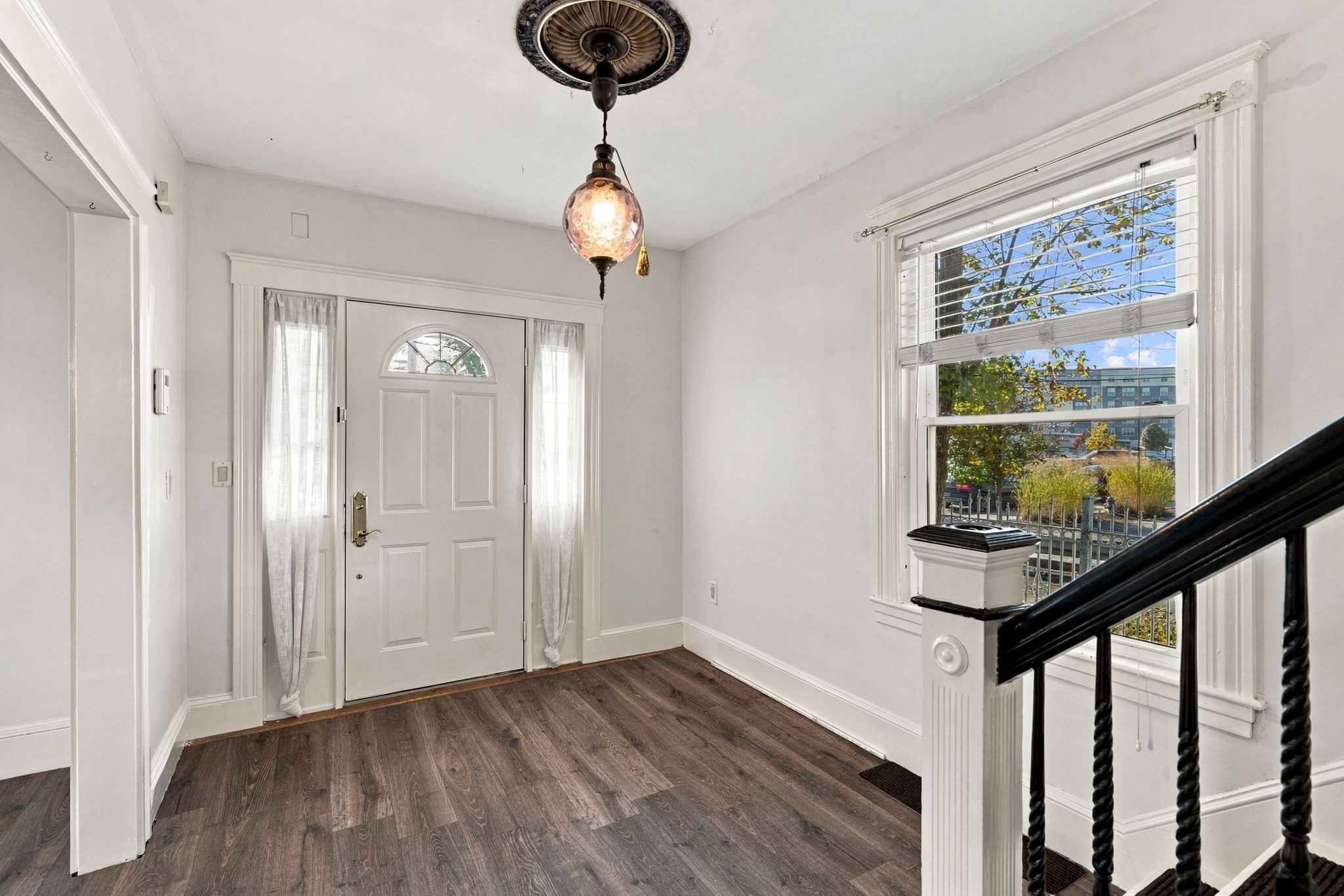 40 Beaver St Property Photo 8