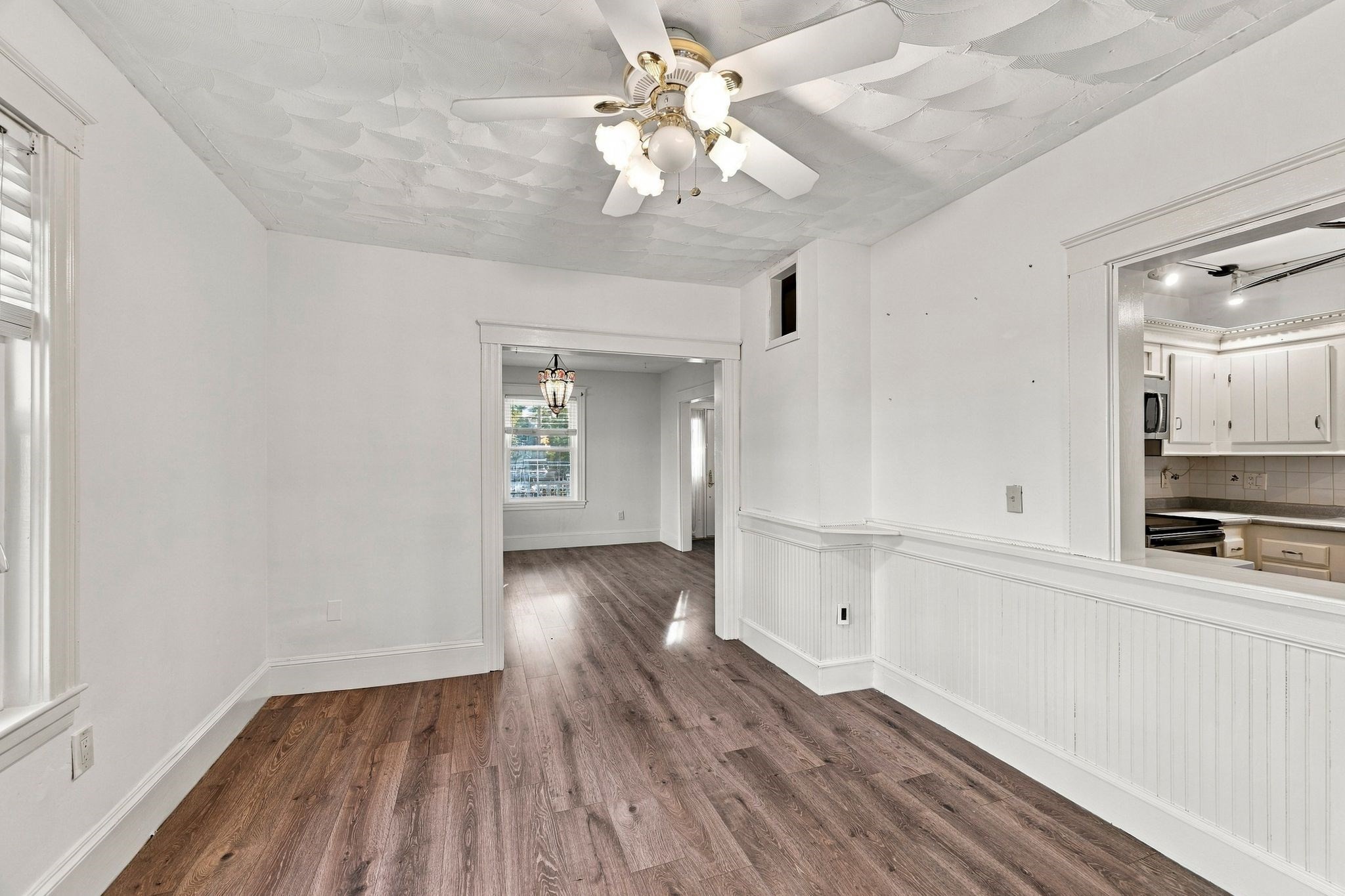 40 Beaver St Property Photo 15