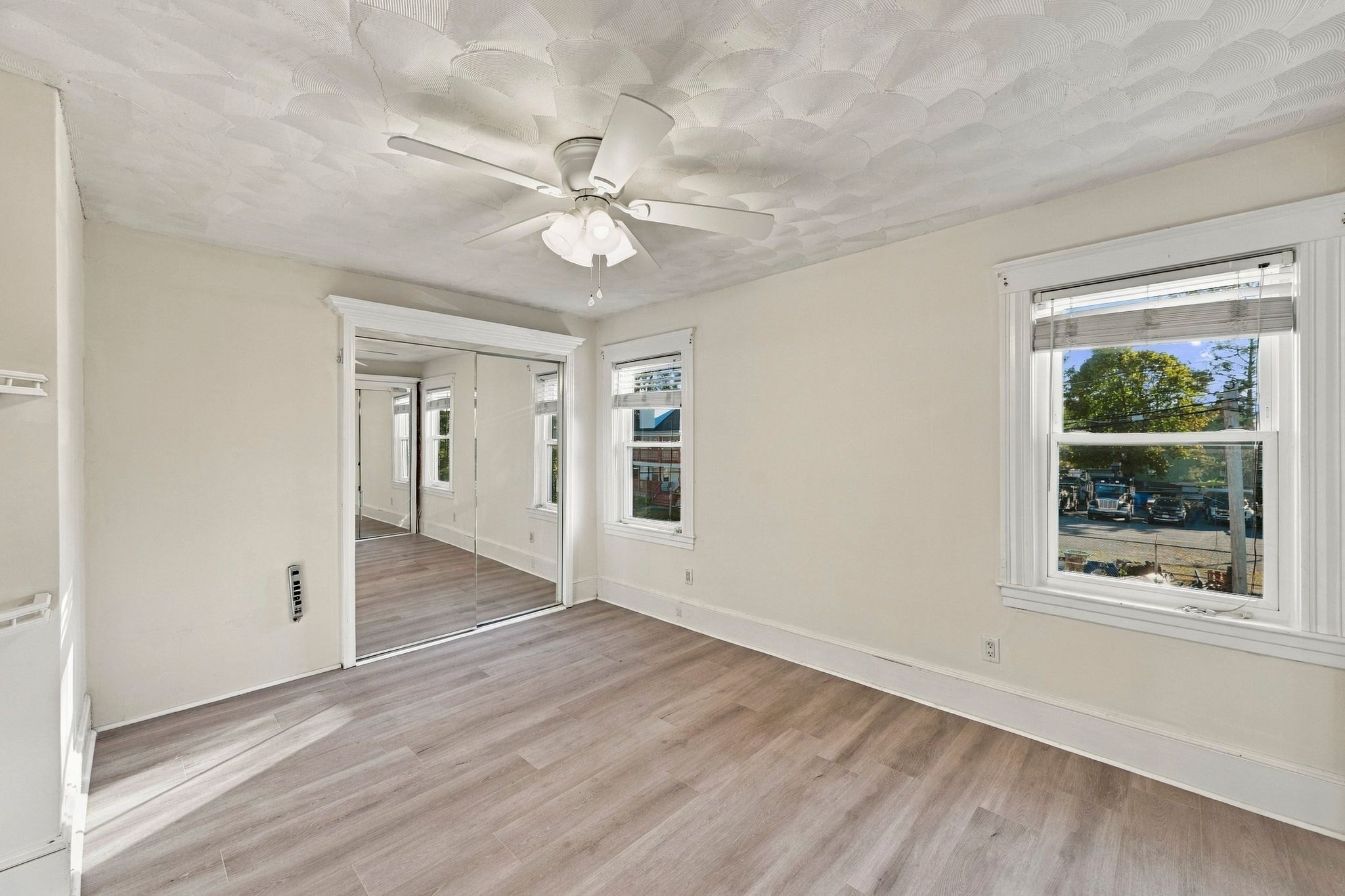 40 Beaver St Property Photo 26