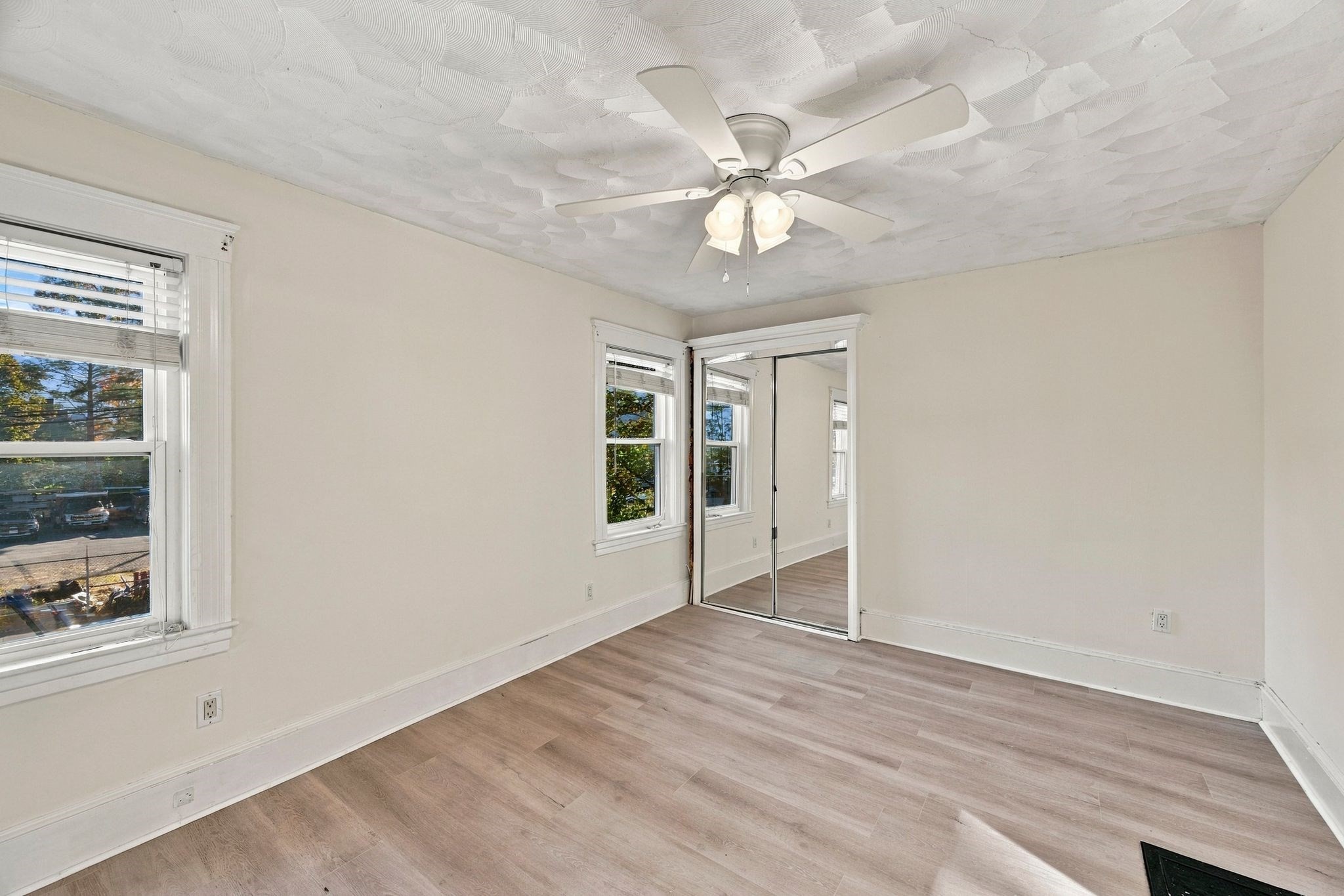 40 Beaver St Property Photo 27