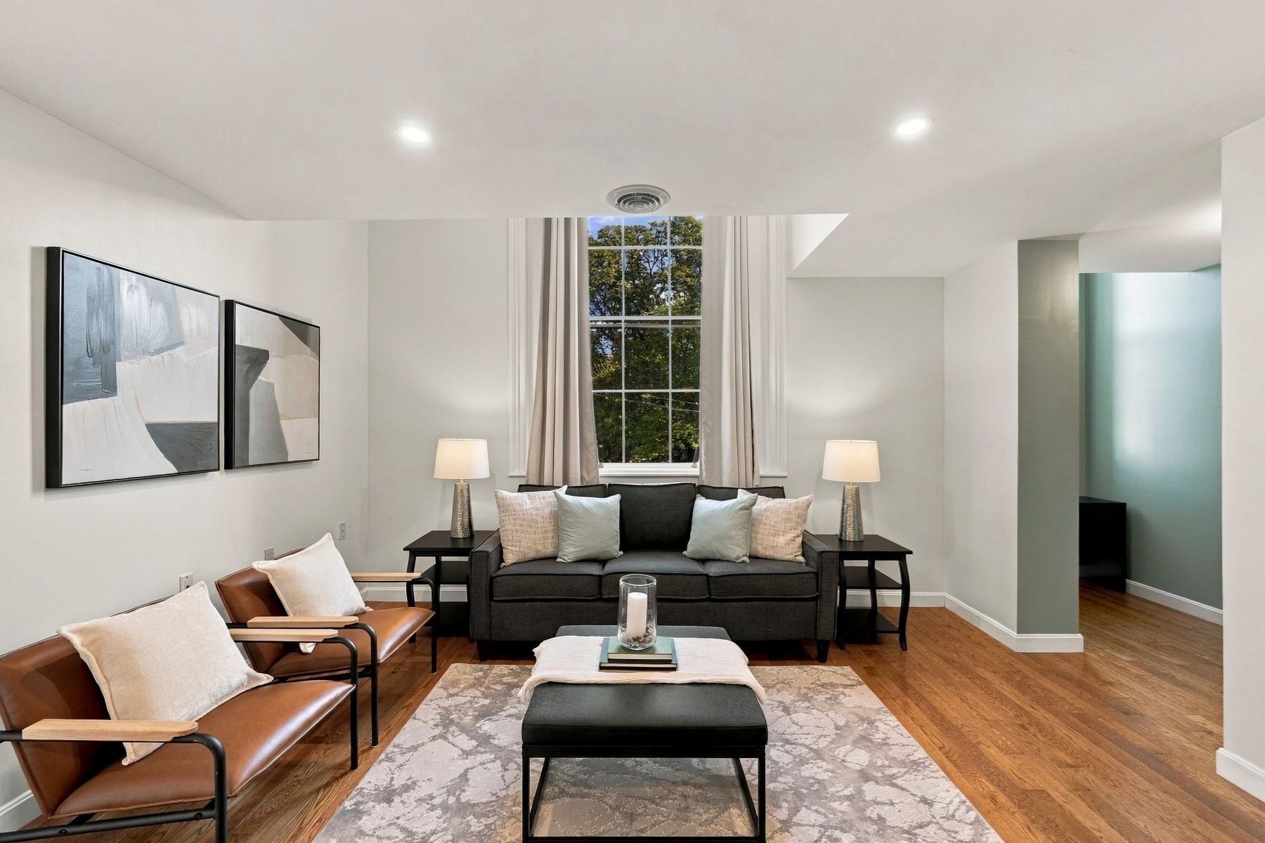35 Flint Street # 201 Property Photo 1