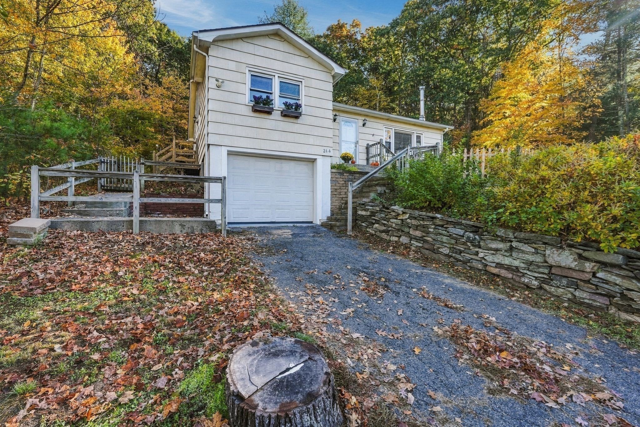 214 Federal St Property Photo 2