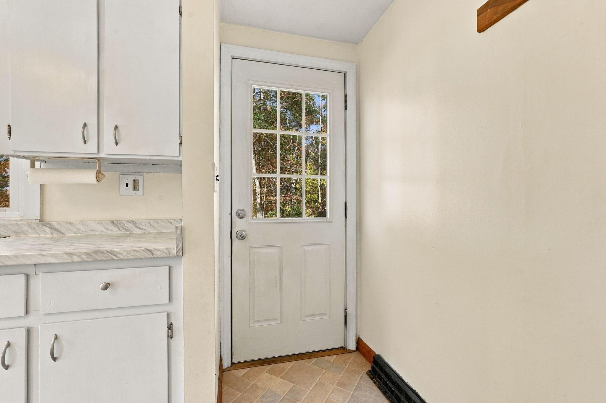 214 Federal St Property Photo 7