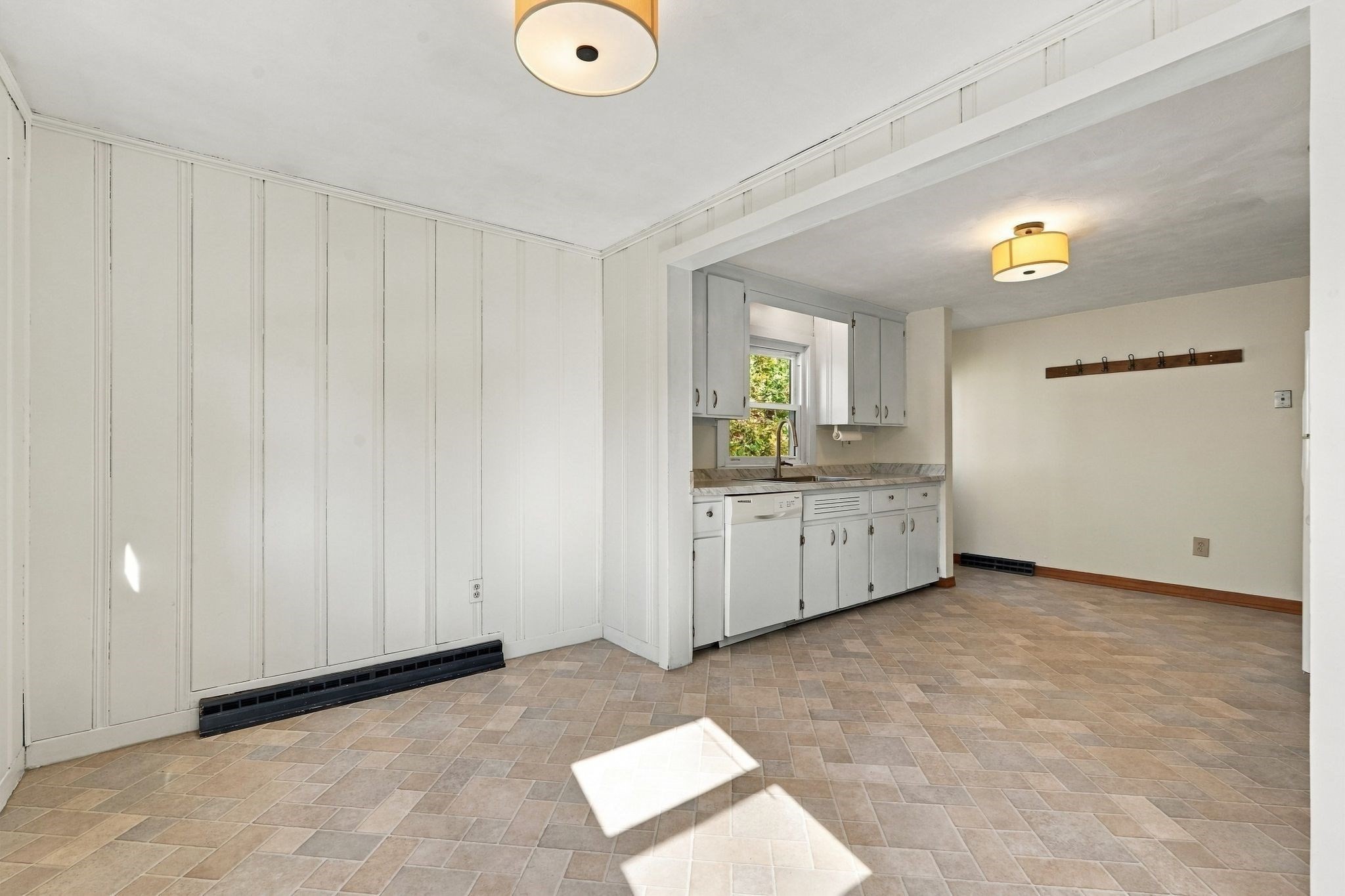 214 Federal St Property Photo 16