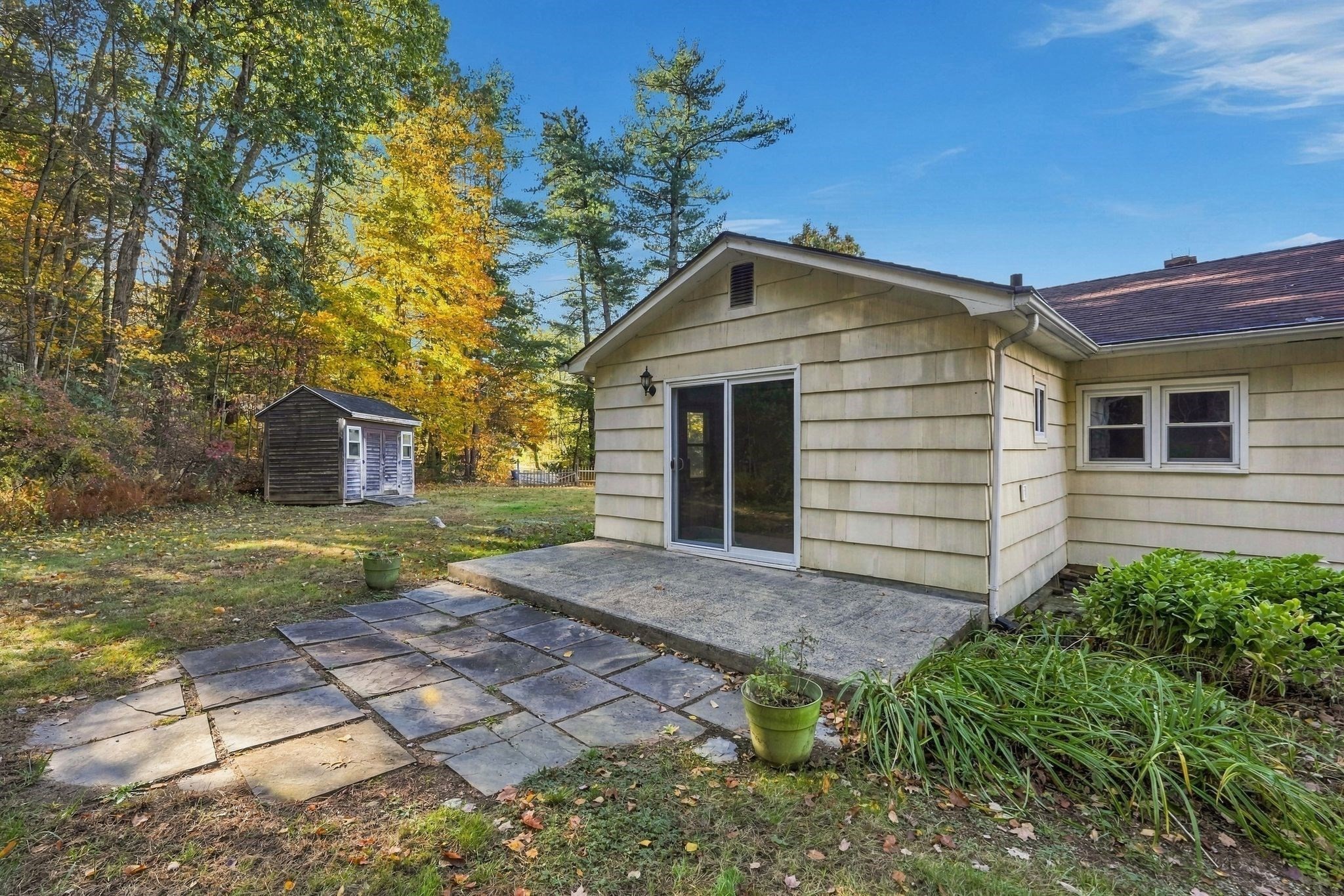 214 Federal St Property Photo 33
