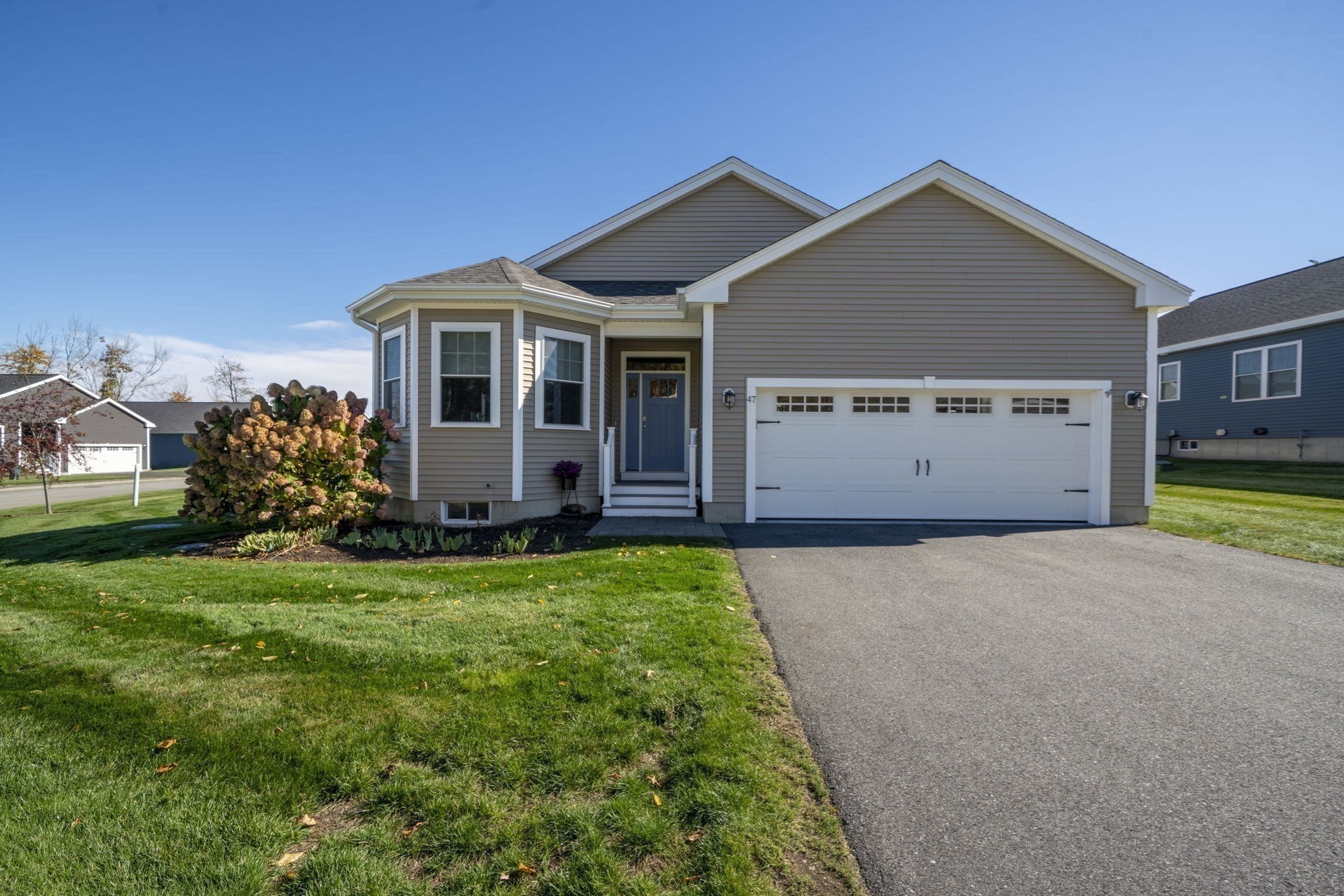 47 Blackstone Dr # 4 Property Photo 4