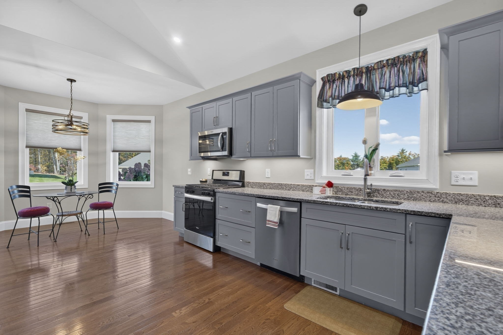 47 Blackstone Dr # 4 Property Photo 16
