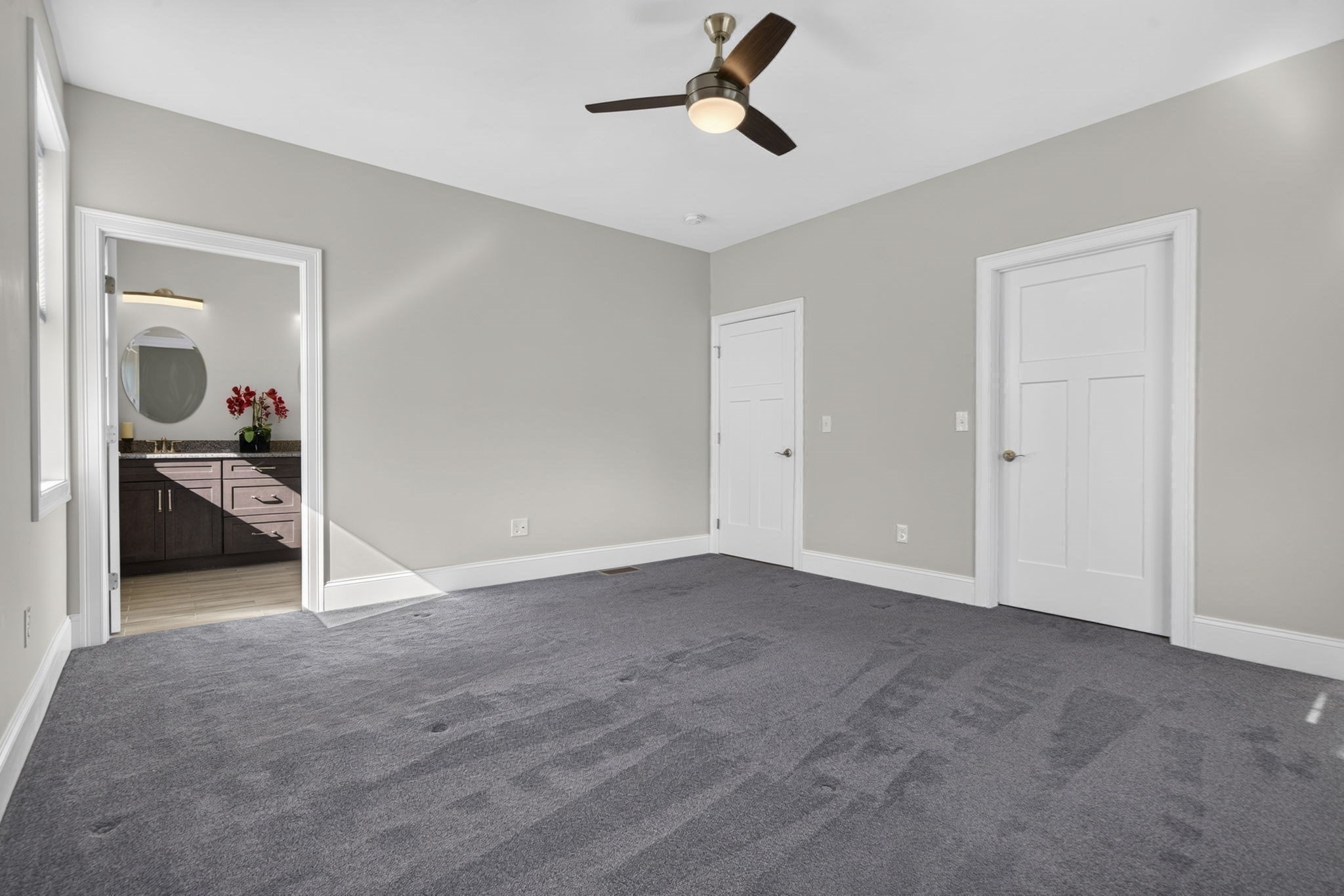 47 Blackstone Dr # 4 Property Photo 20