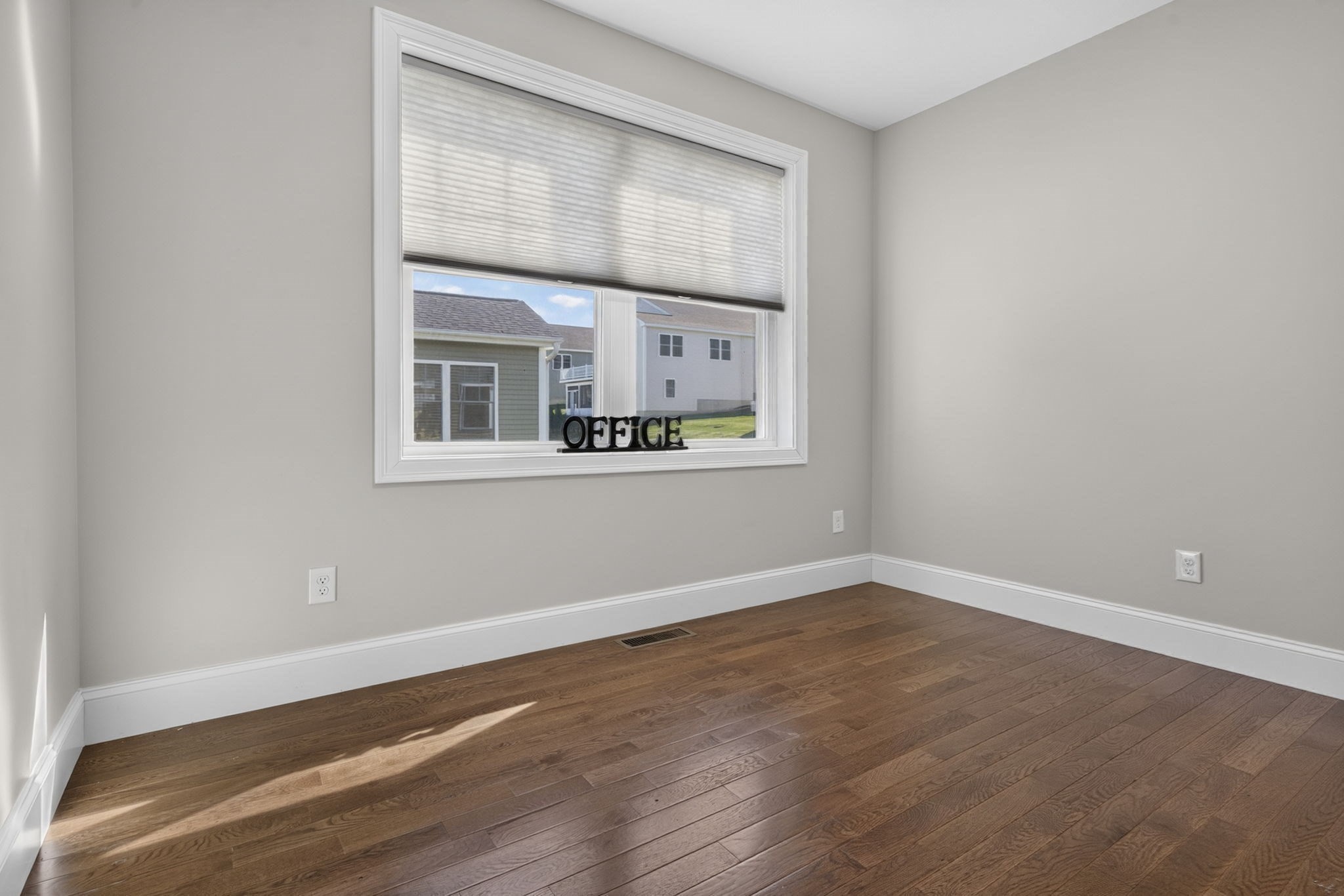47 Blackstone Dr # 4 Property Photo 24