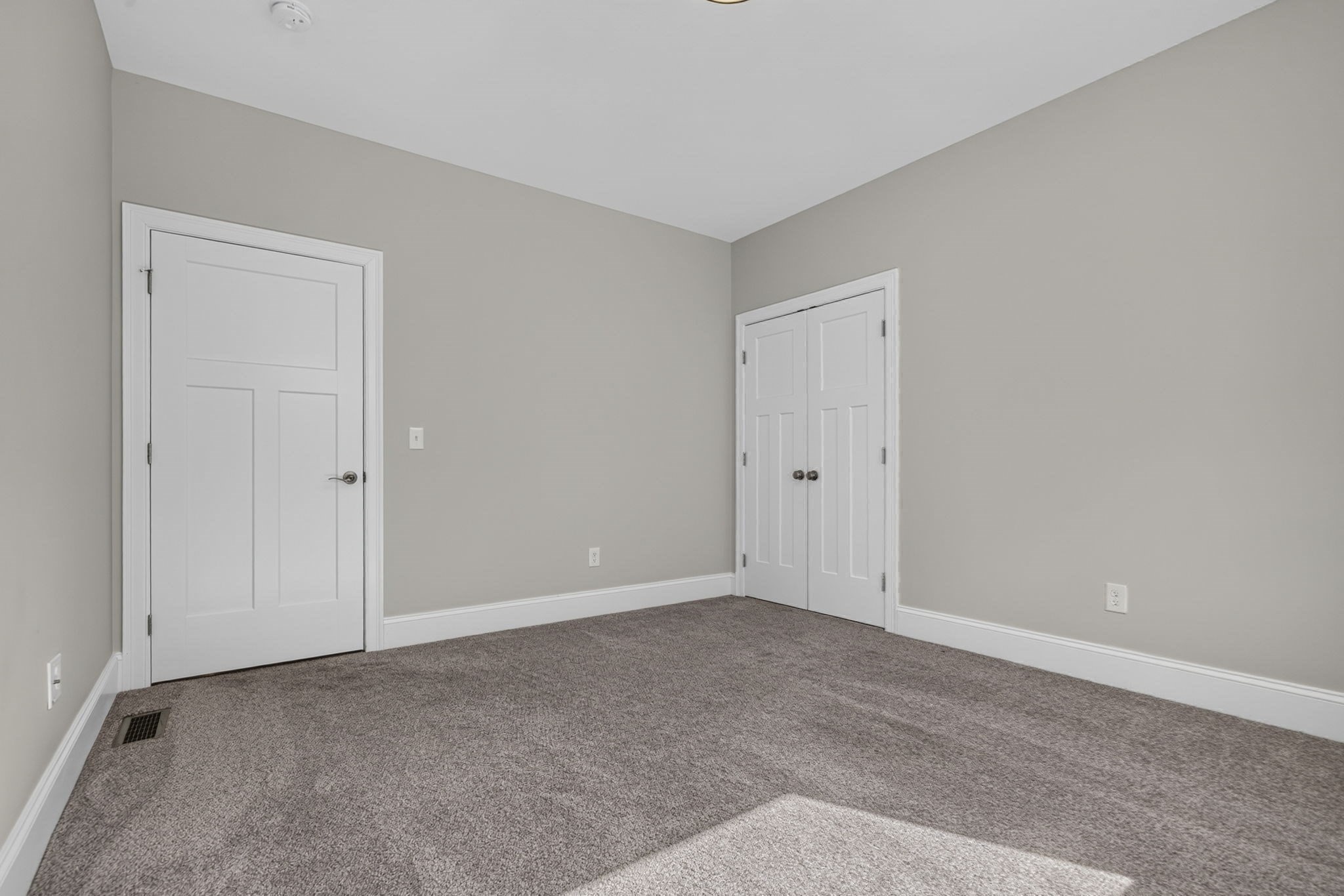 47 Blackstone Dr # 4 Property Photo 27