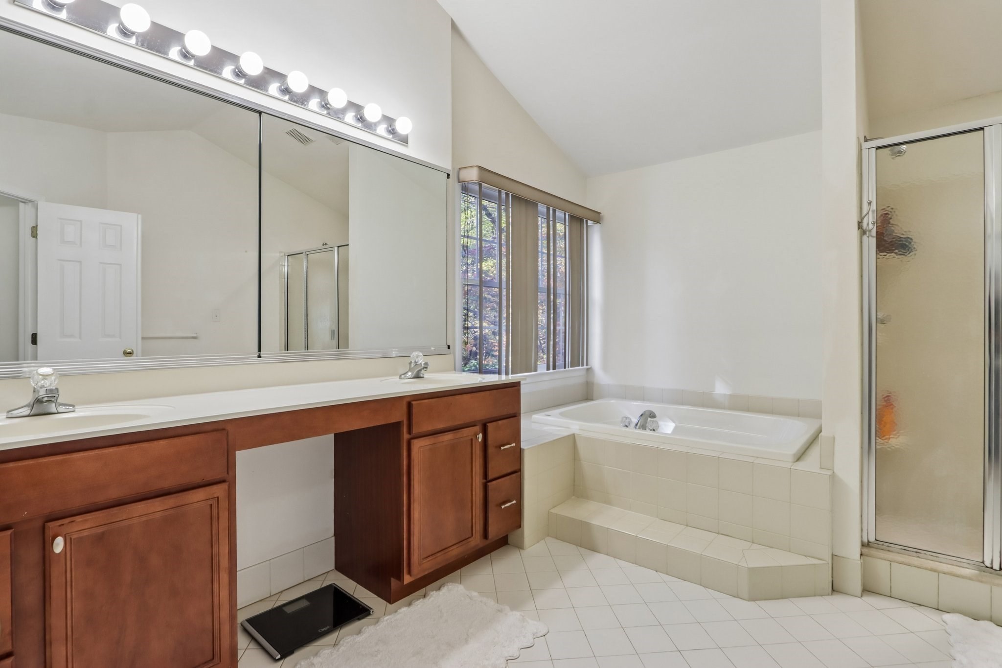 67 Whitehall Way Property Photo 30