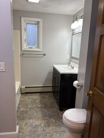 27 Waverly St # 1 Property Photo 4