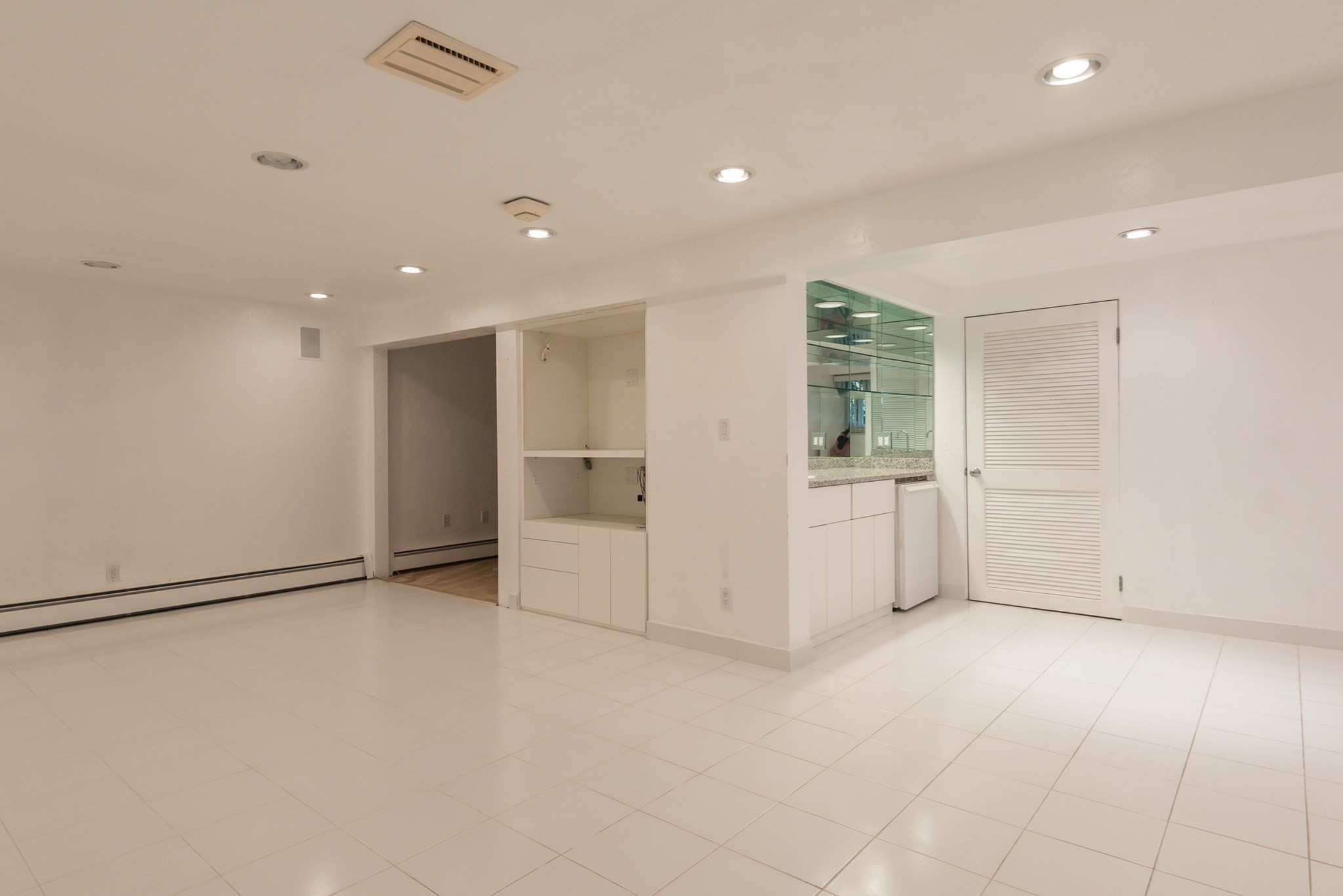 16 Midland Rd Property Photo 33