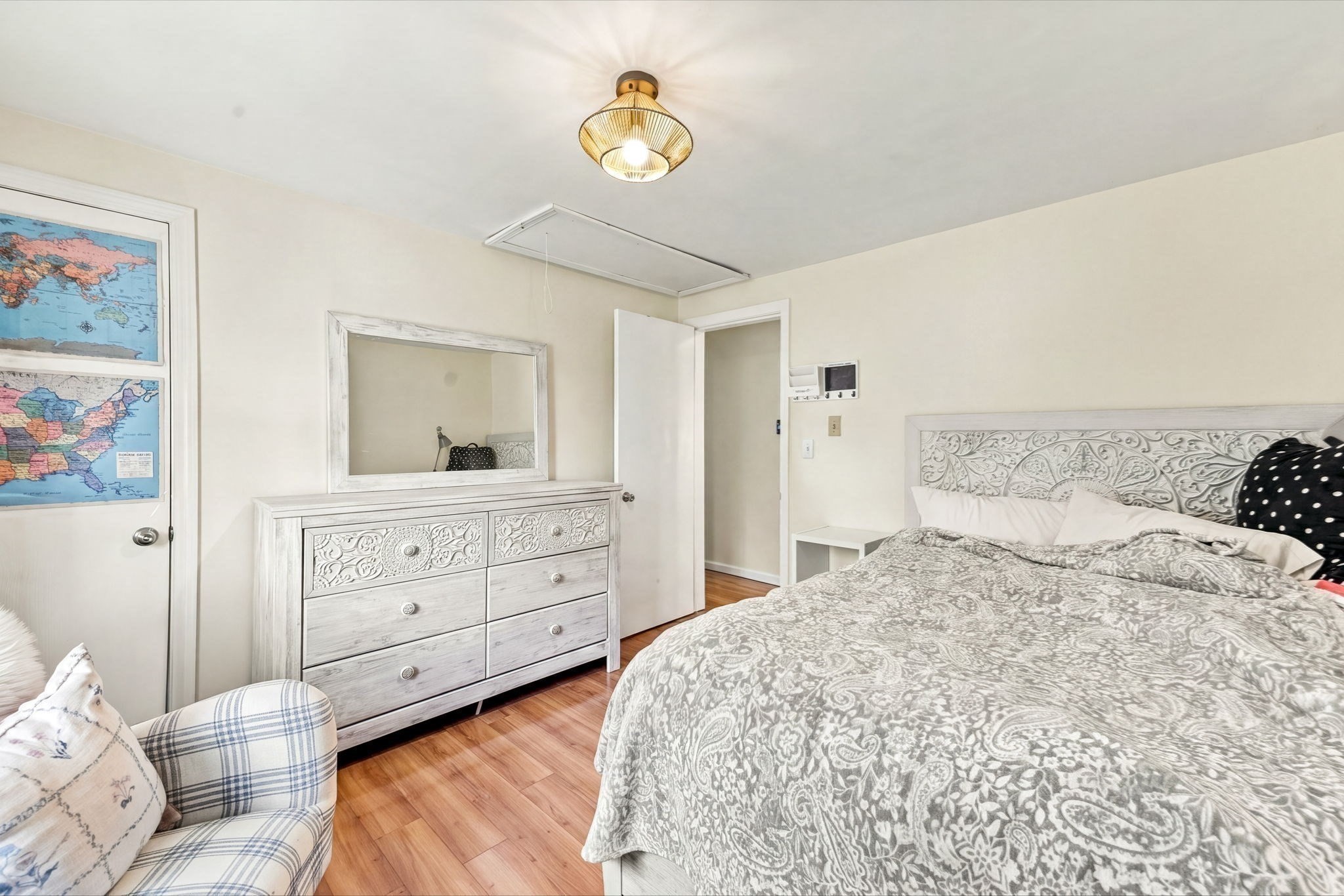 20 Essex St. Property Photo 17