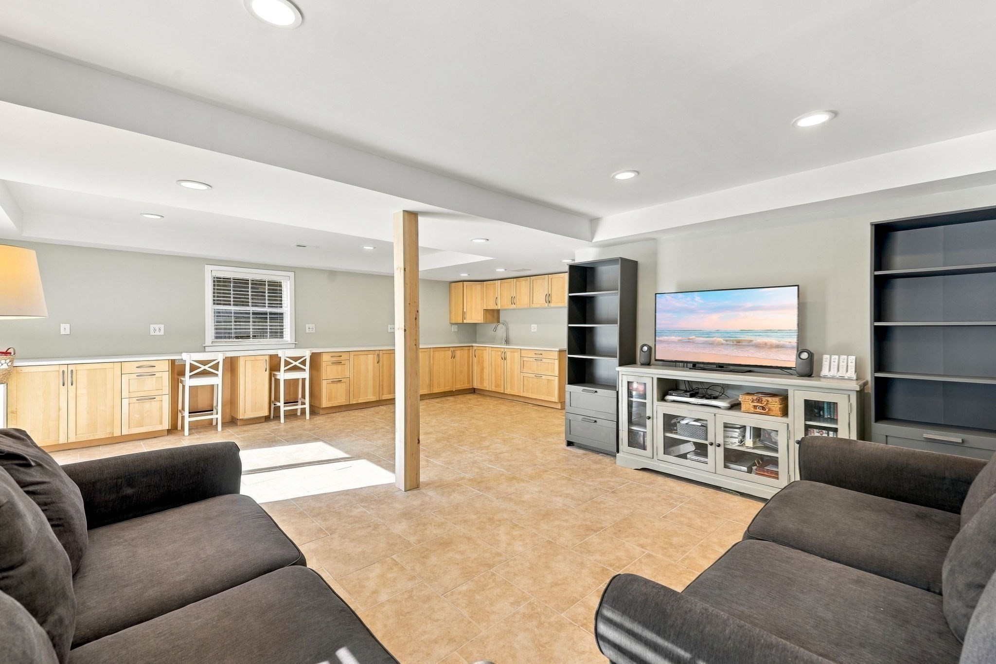 20 Essex St. Property Photo 21