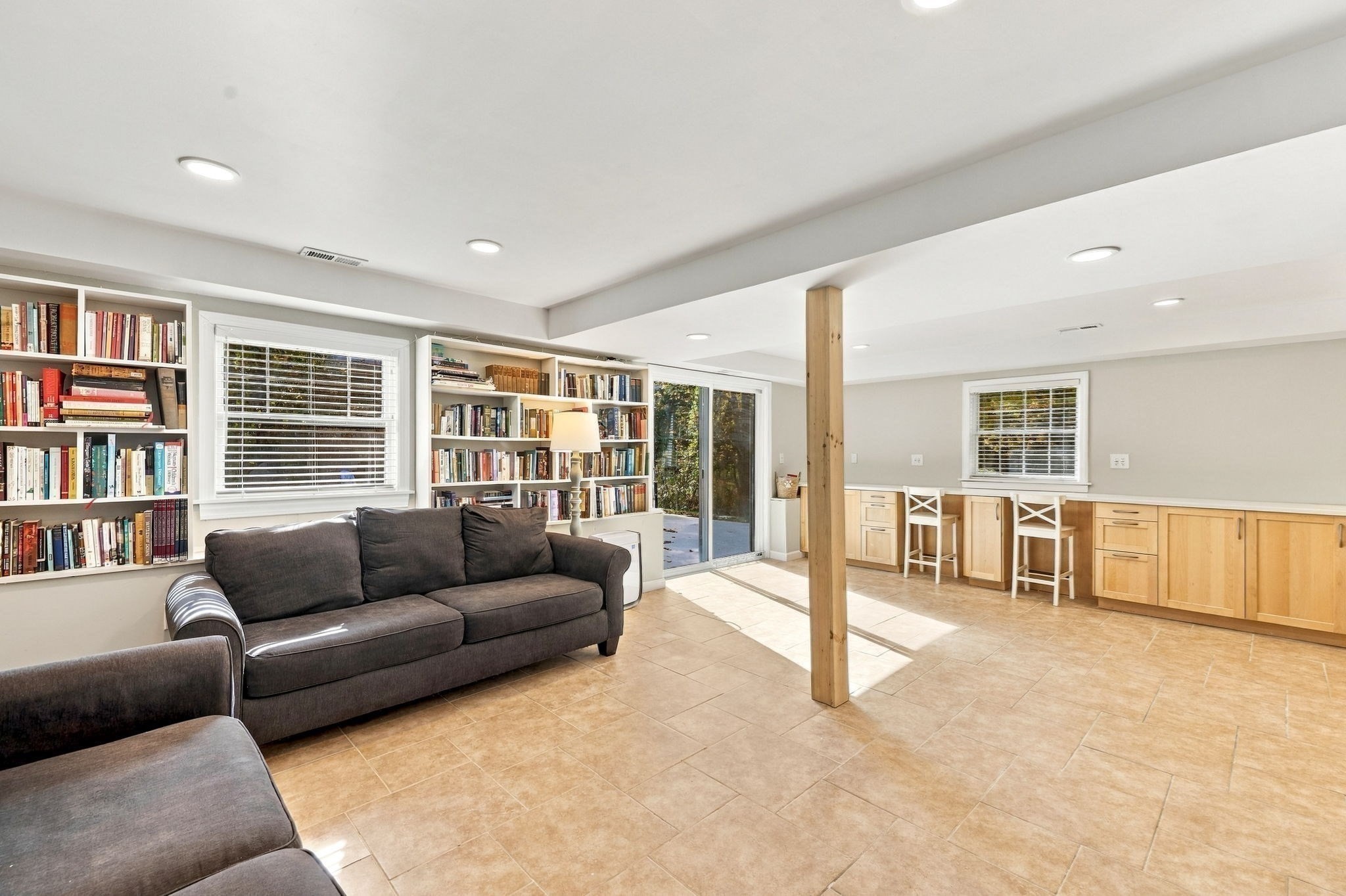 20 Essex St. Property Photo 22