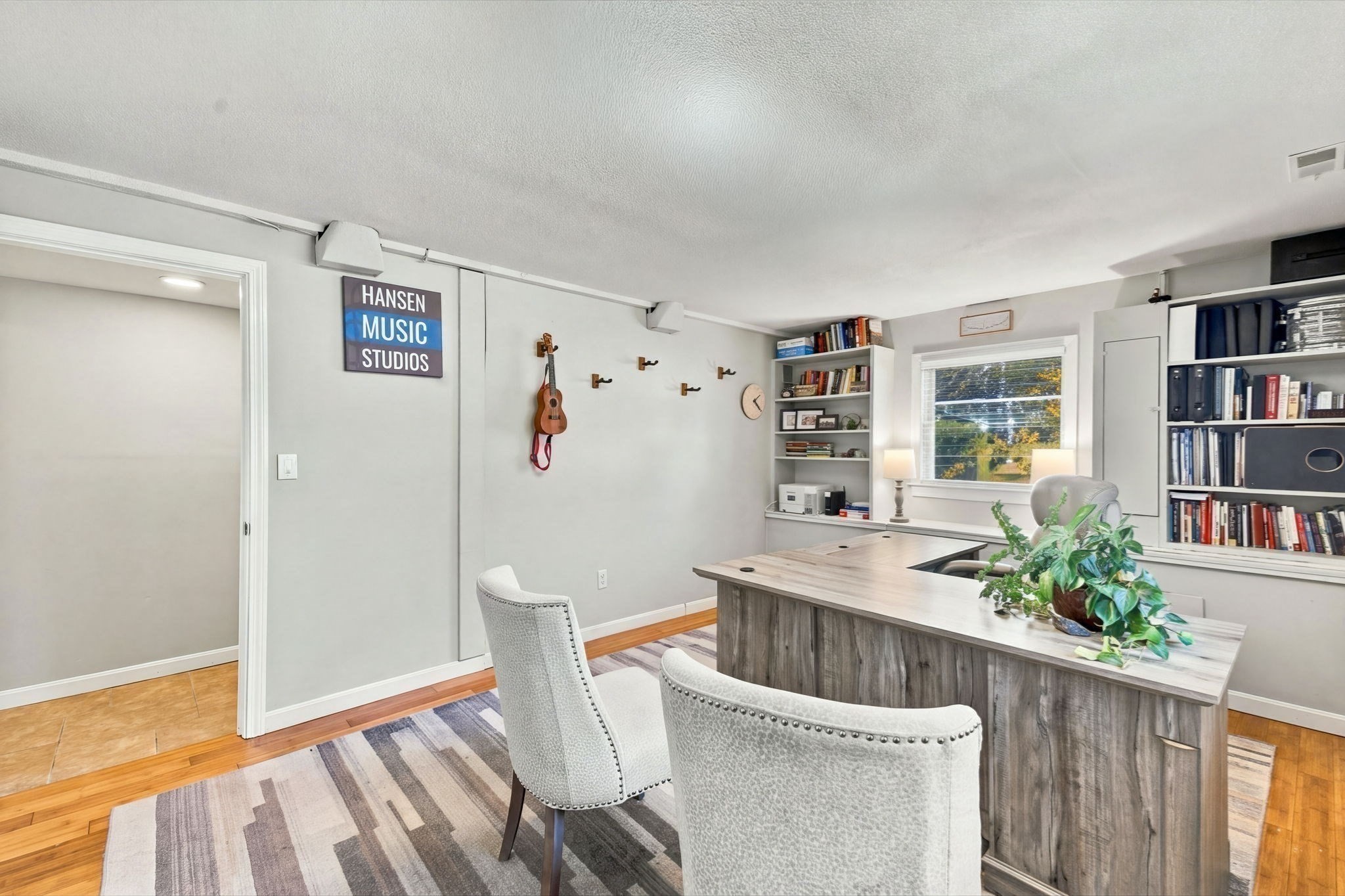 20 Essex St. Property Photo 25