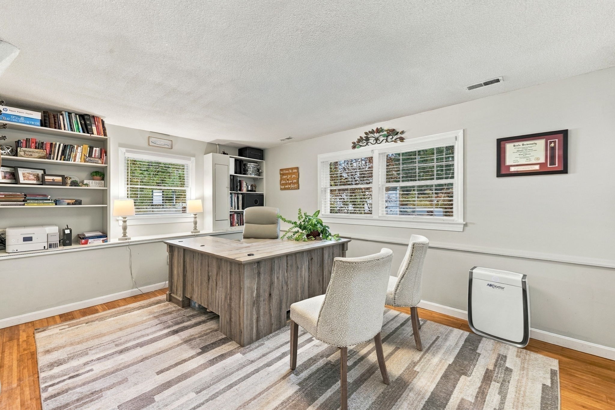 20 Essex St. Property Photo 26
