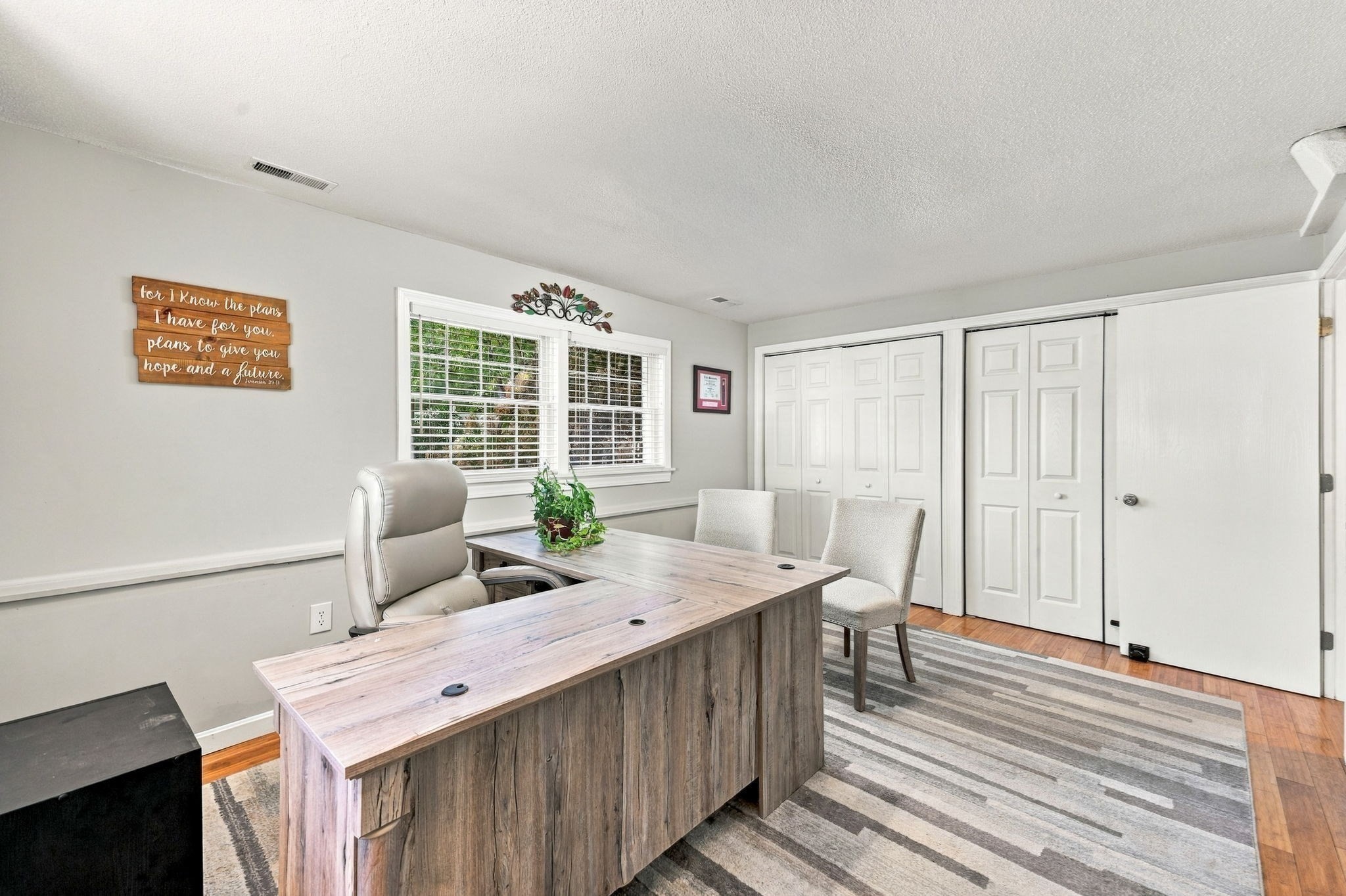 20 Essex St. Property Photo 27