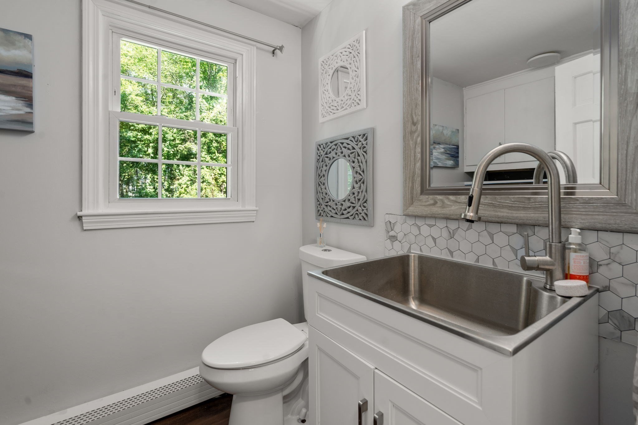 543 Central Street Property Photo 12