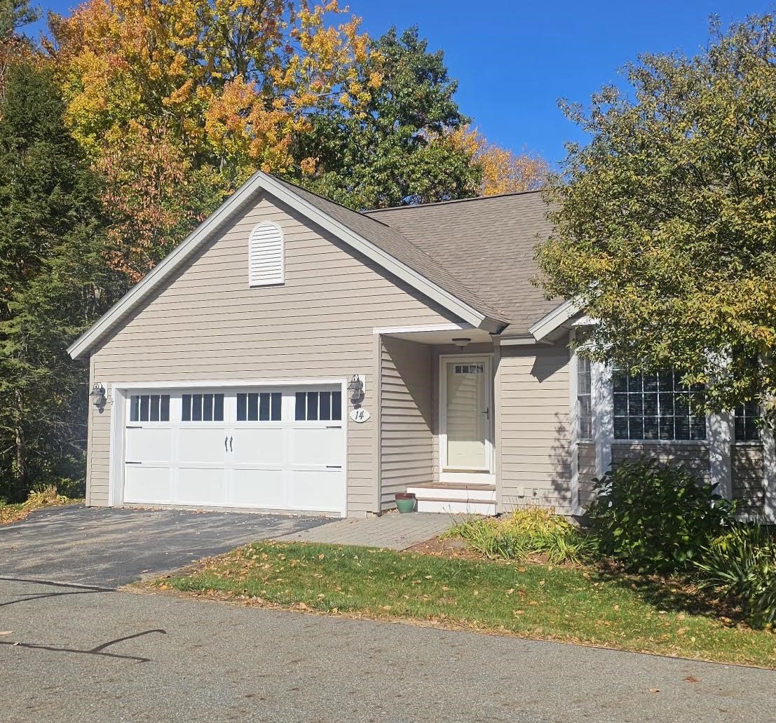 14 Aspen Dr # A Property Photo 1