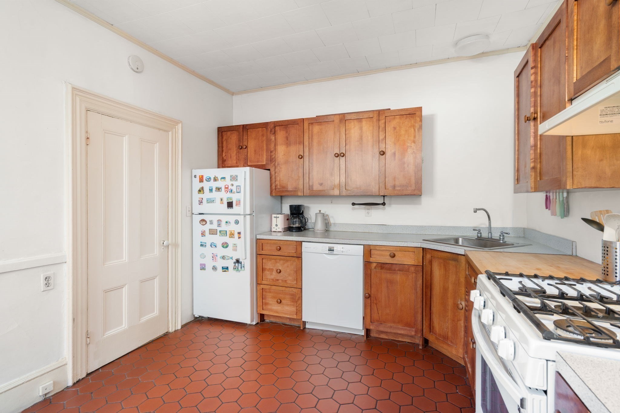 247 Chestnut St # 1 Property Photo 6