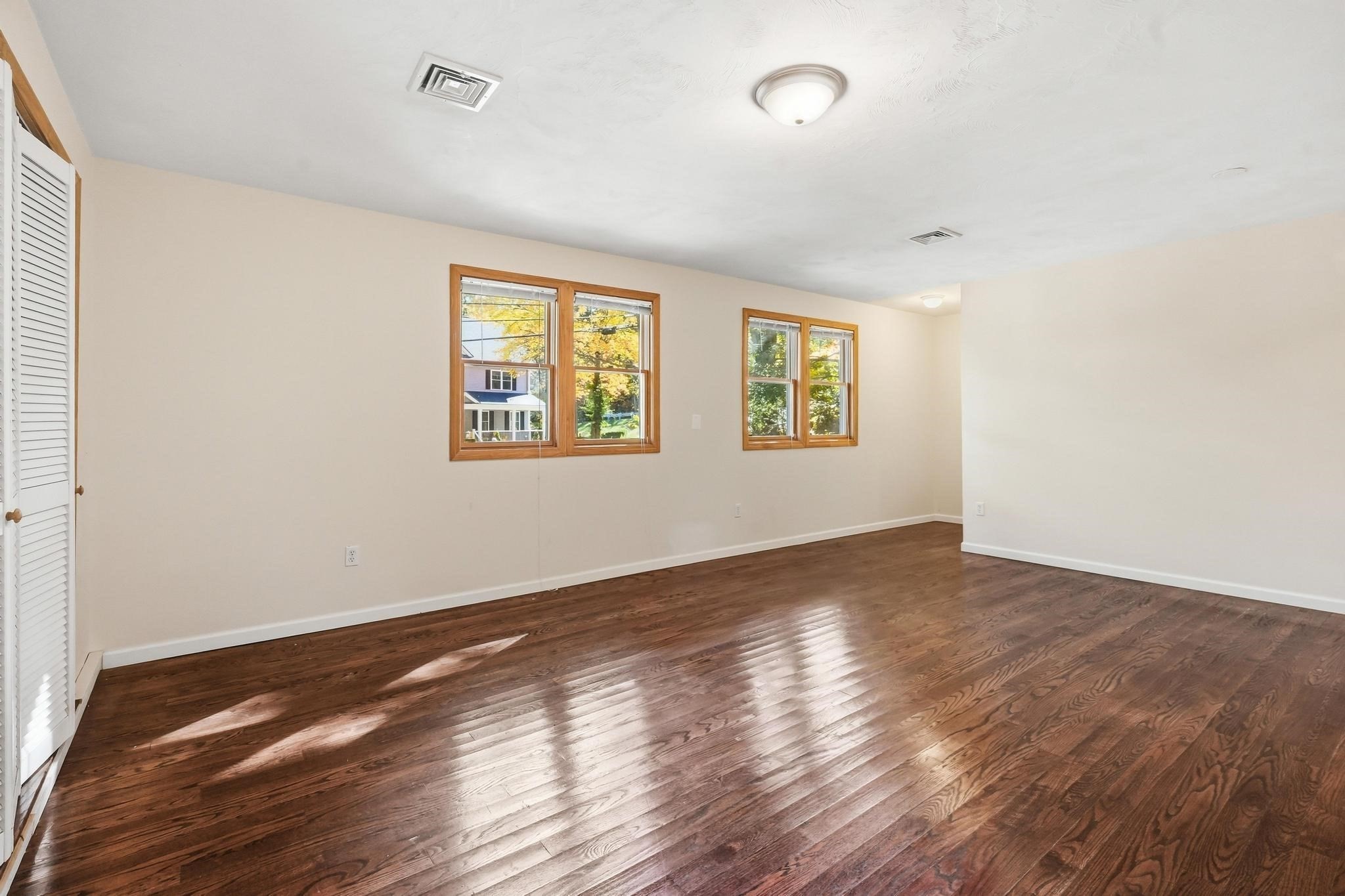 17 Pathwood Ave Property Photo 35